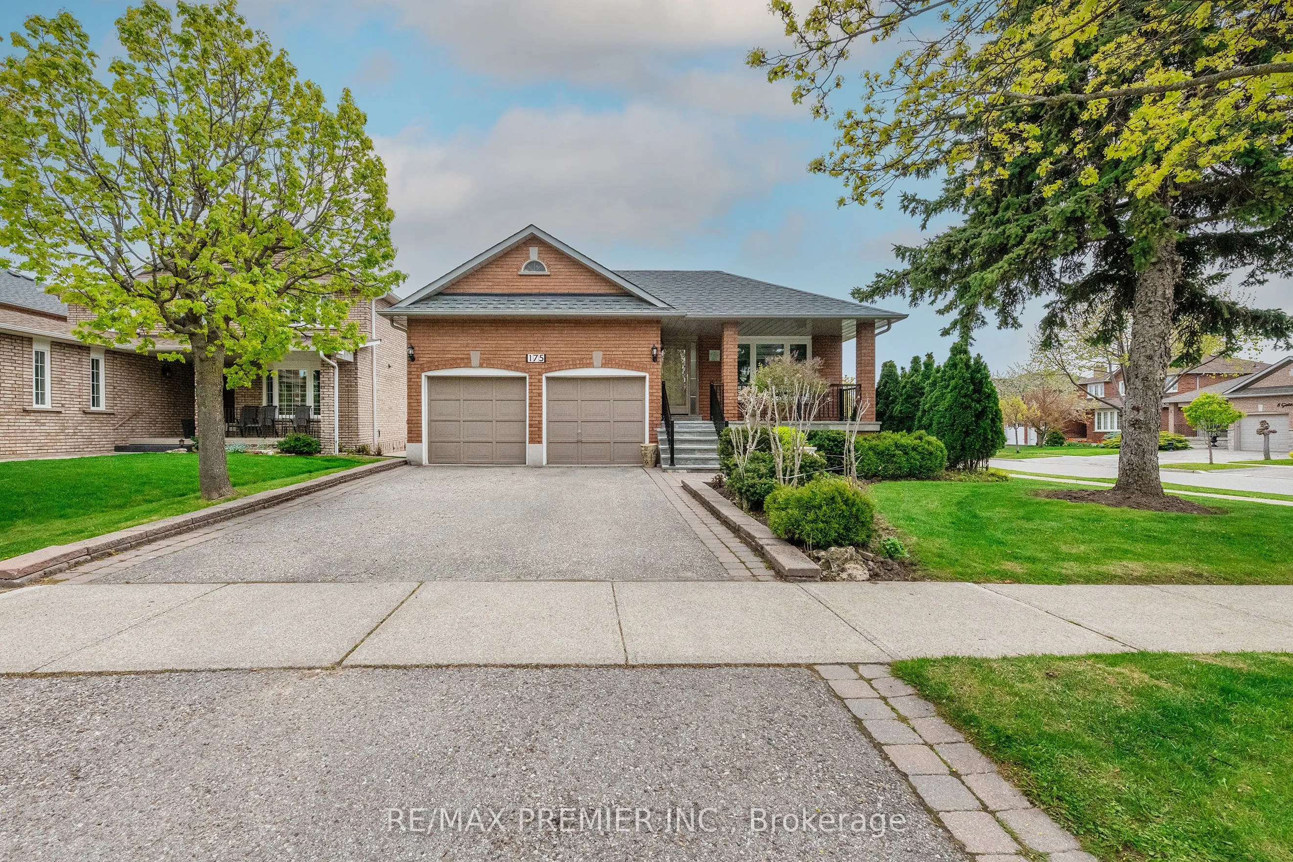 Detached Home For Sale | N13169580