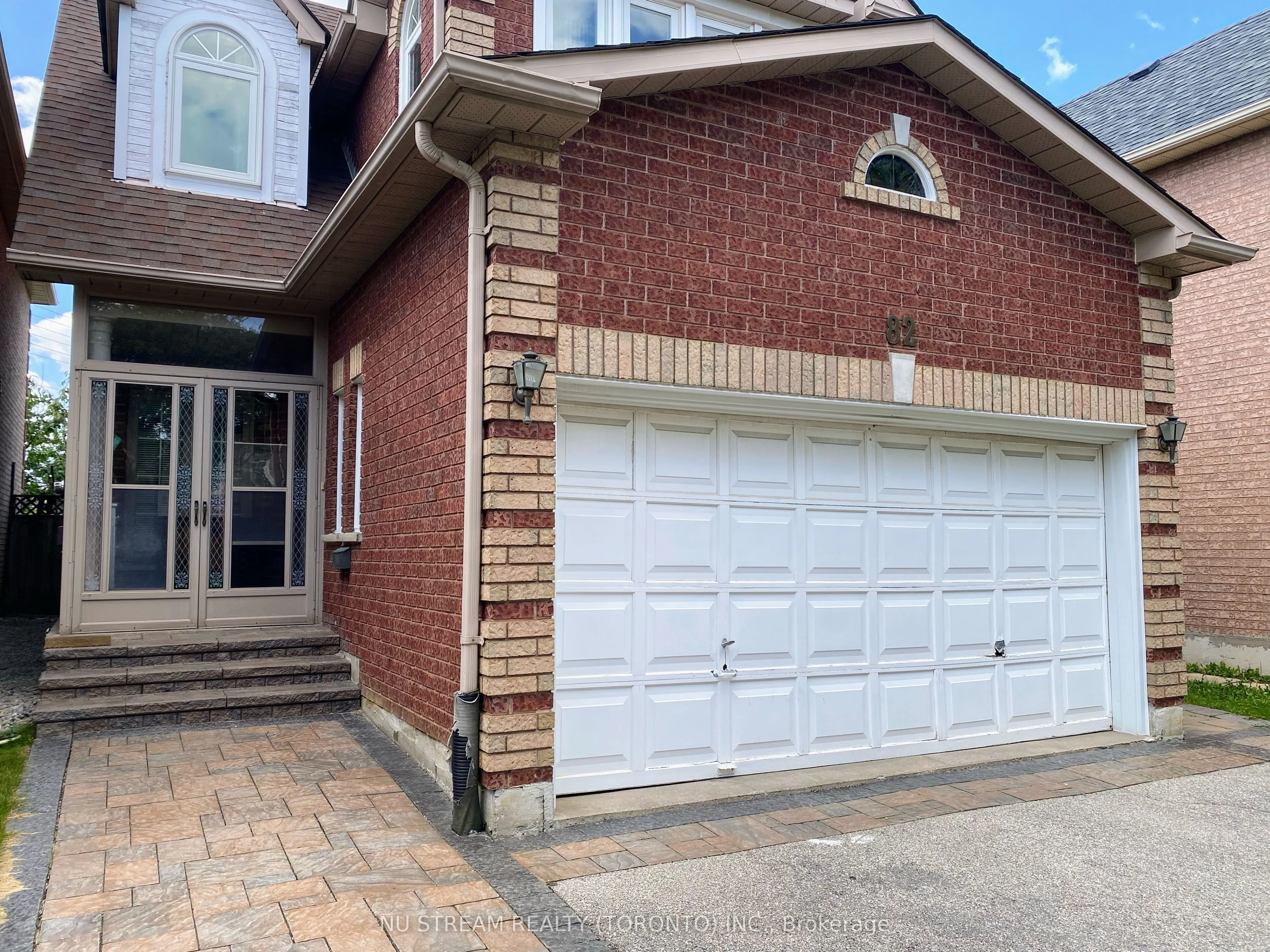Detached Home For Lease | N13173008