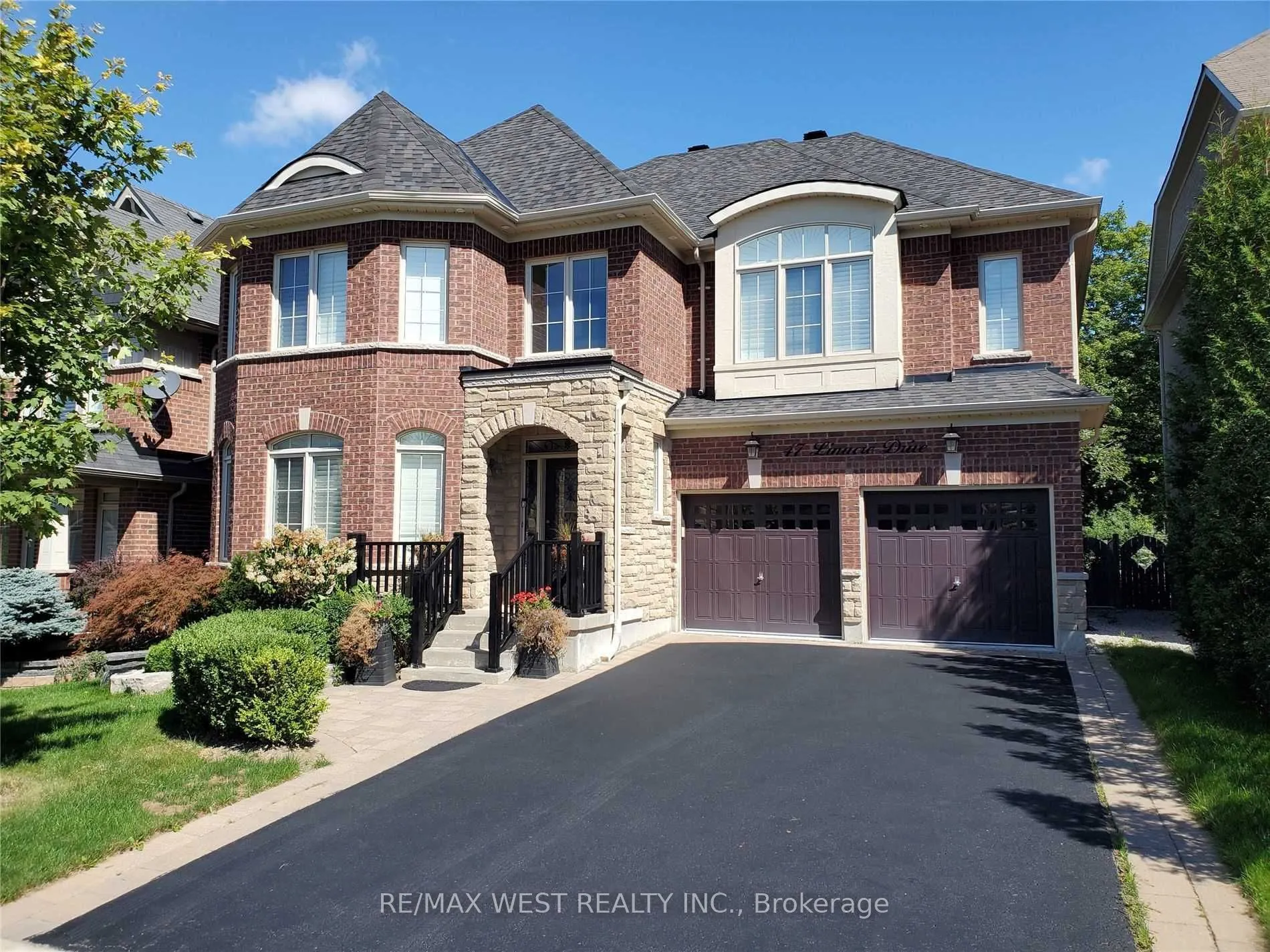 Detached Home For Lease | N13175546