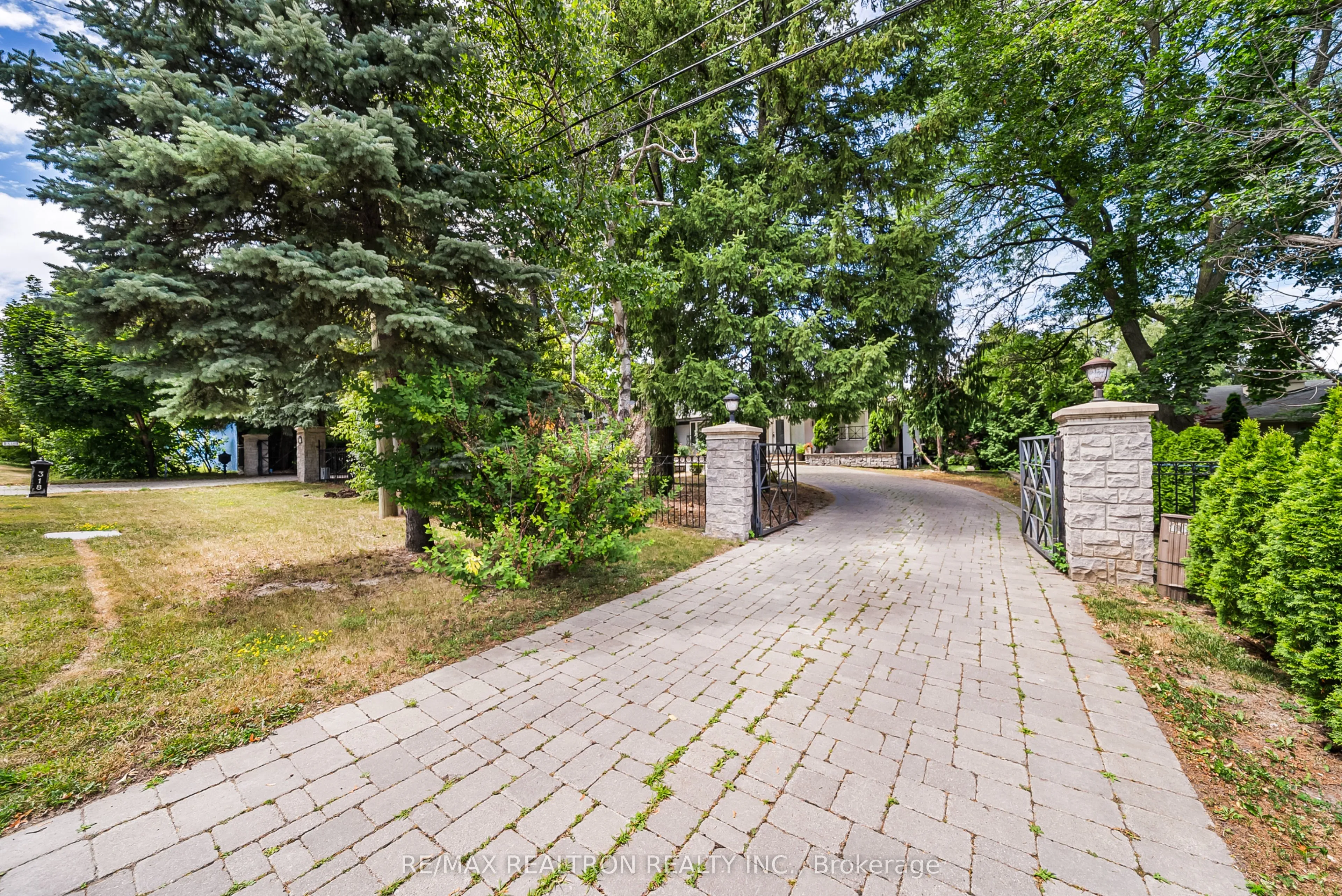 Detached Home For Sale | N13177496