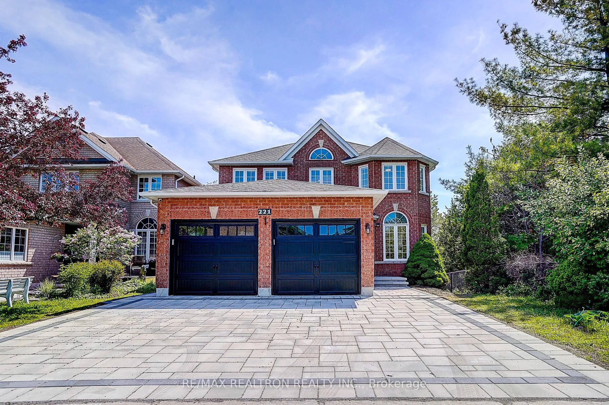 Detached Home For Sale | N13181810