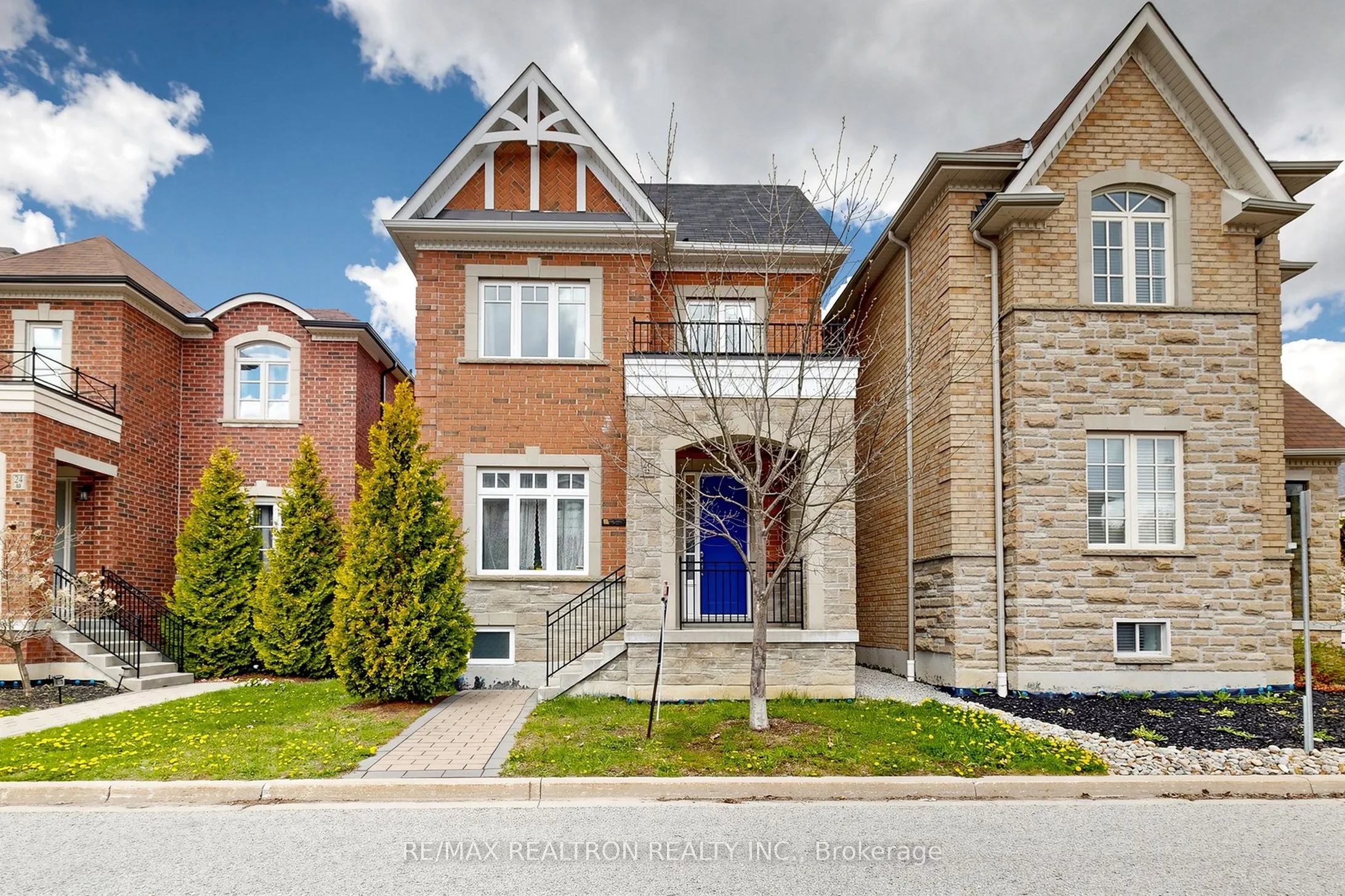 Detached Home For Sale | N13194260