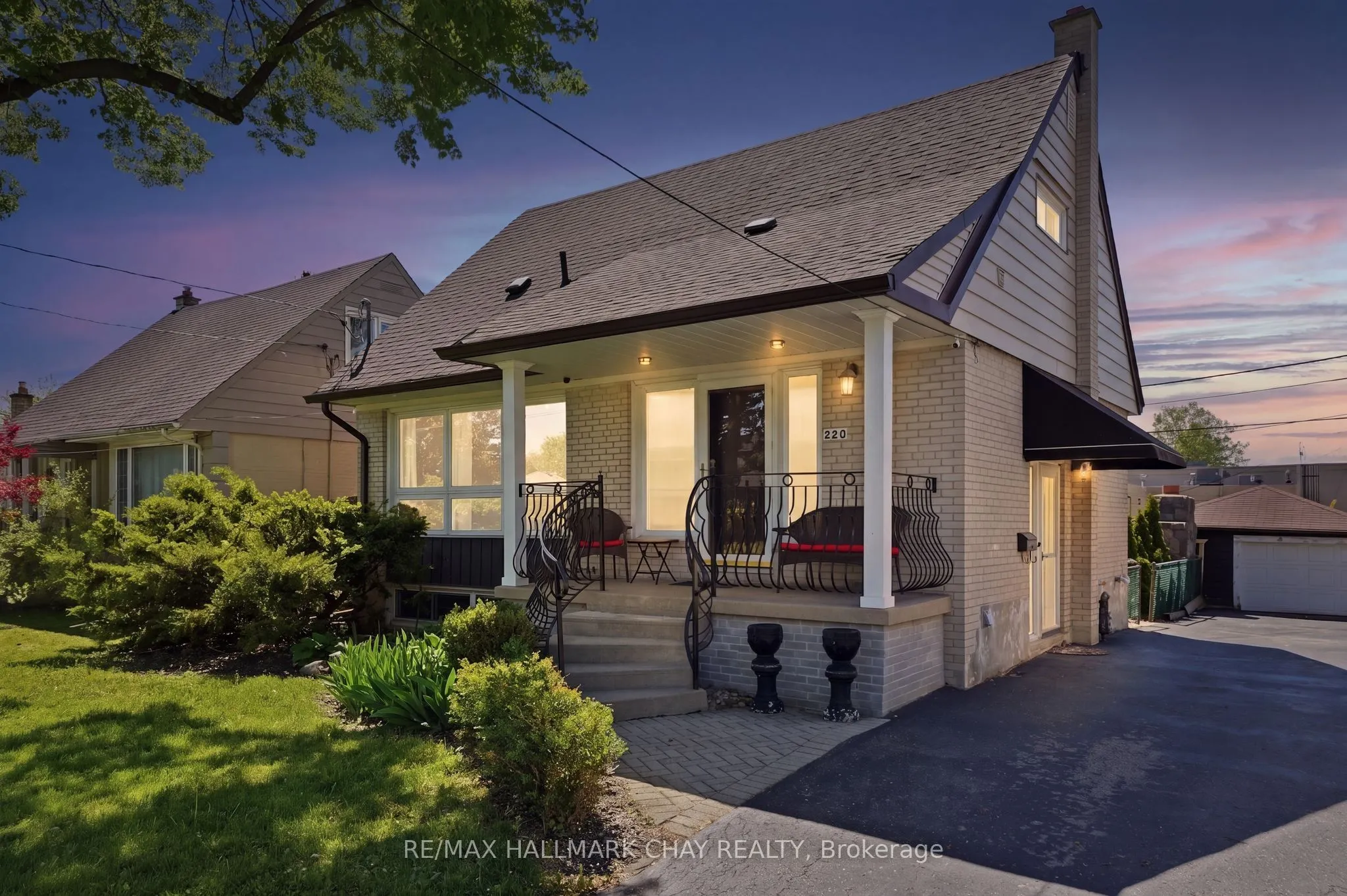 Detached Home For Sale | N13197796