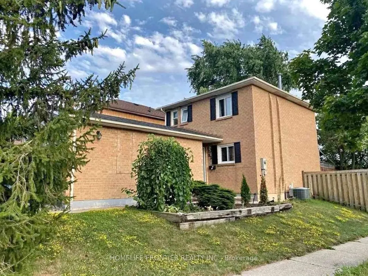 Detached Home For Lease | N13205766