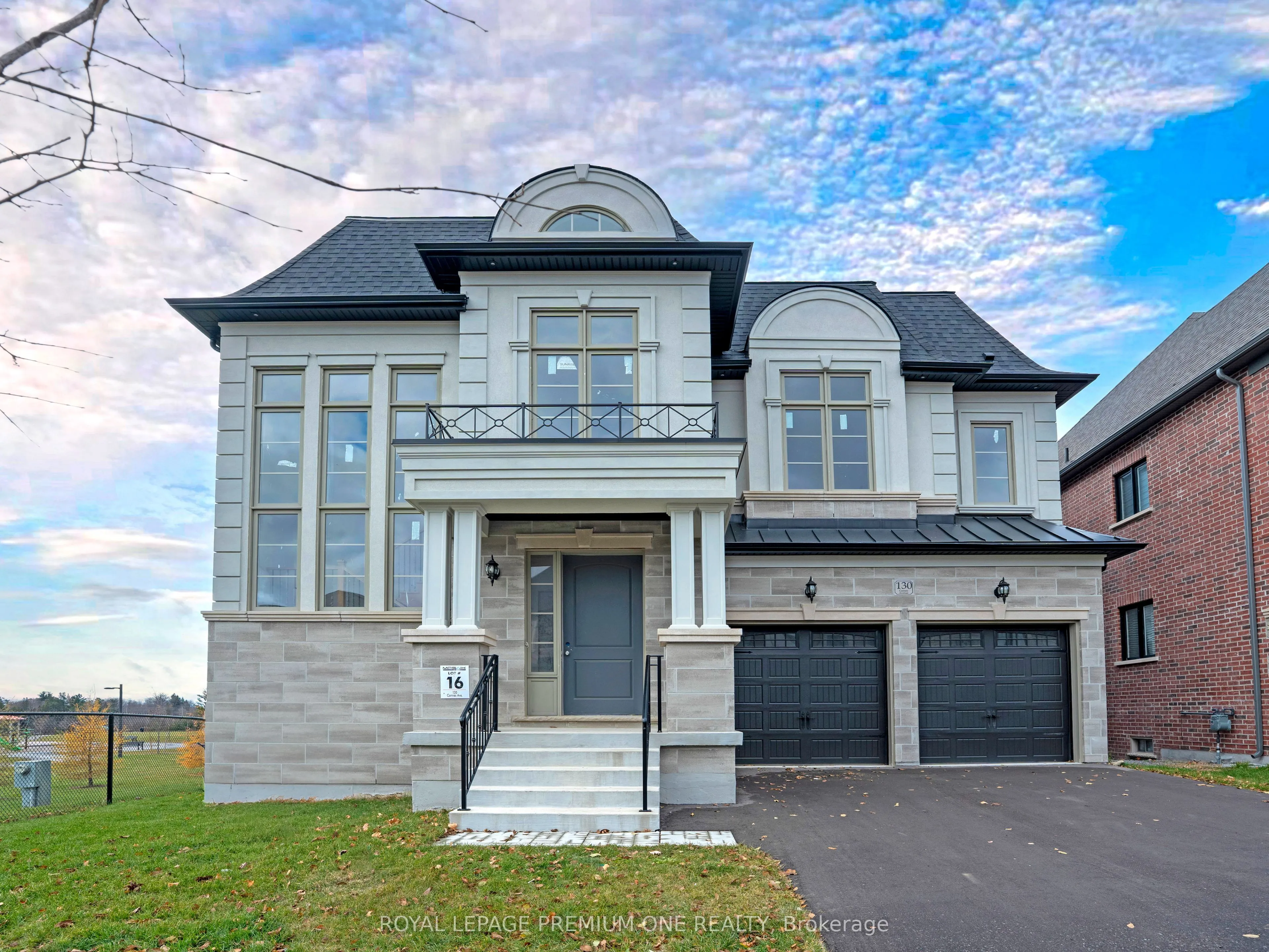 Detached Home For Sale | N13209214