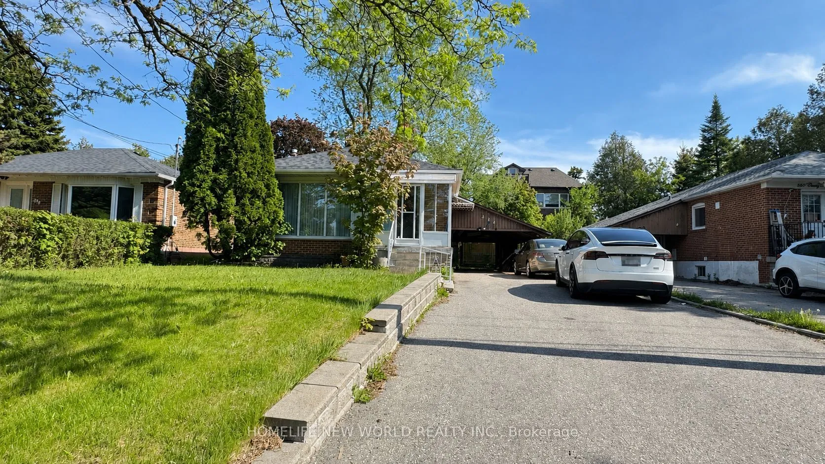 Detached Home For Lease | N13209430