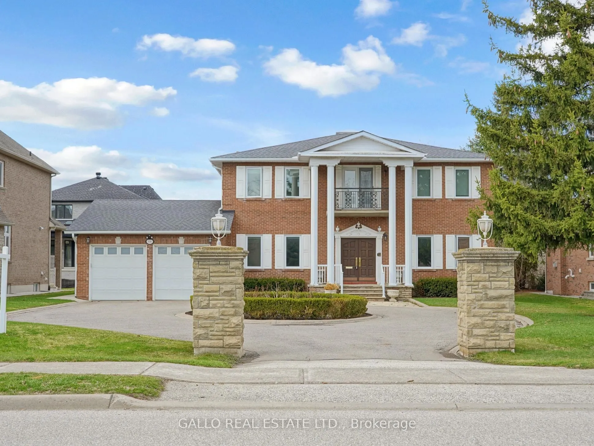 Detached Home For Sale | N13216096