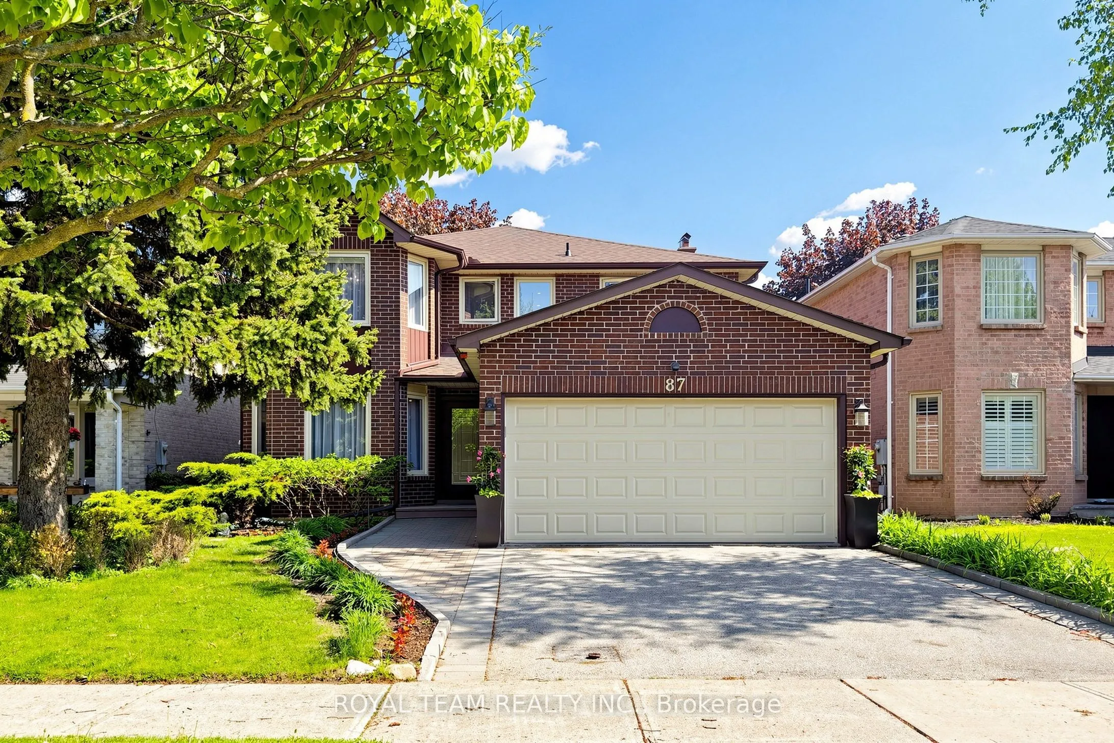 Detached Home For Sale | N13218354