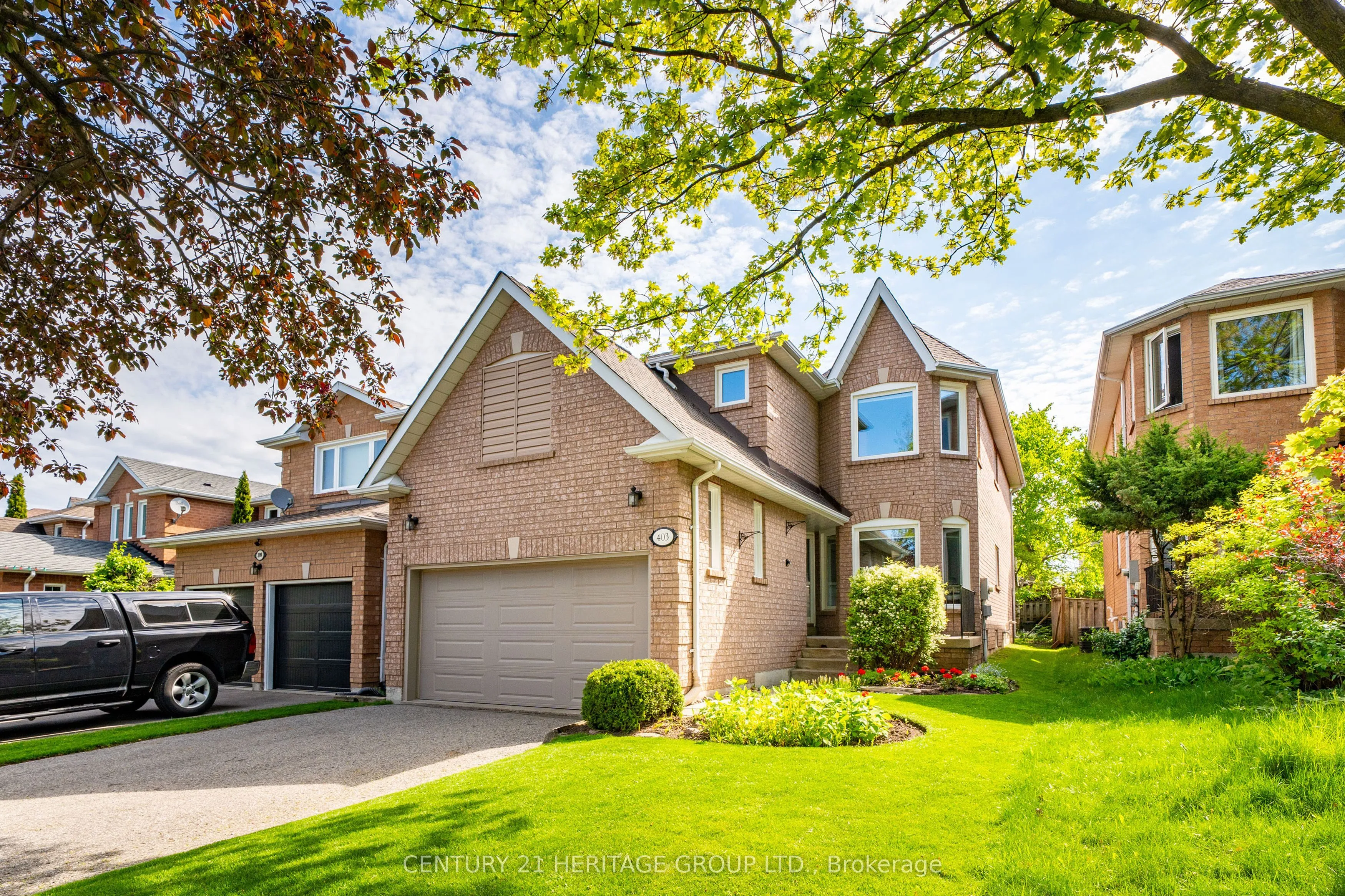 Detached Home For Sale | N13221016