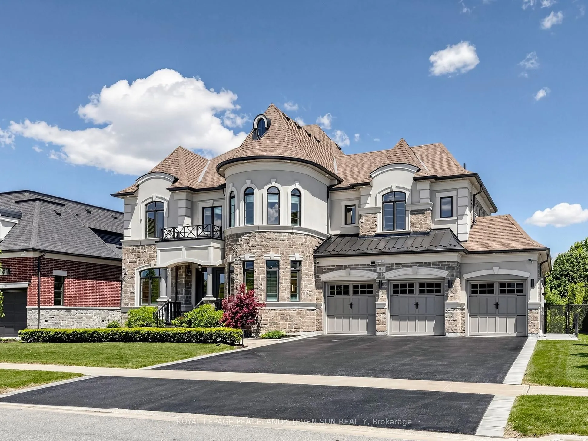 Detached Home For Sale | N13225662