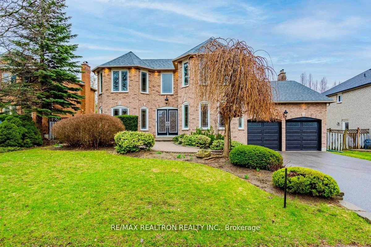 Detached Home For Lease | N13226960