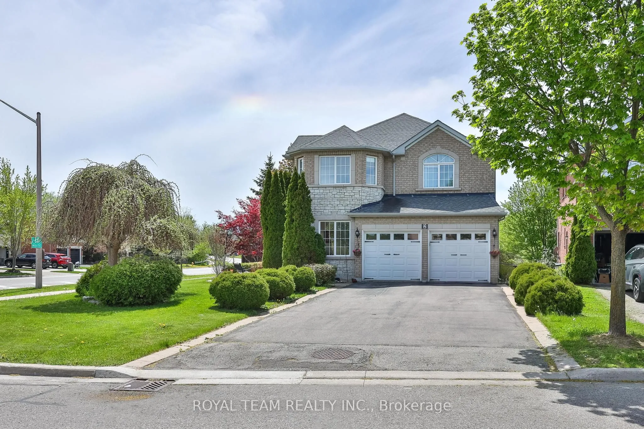 Detached Home For Sale | N13227762