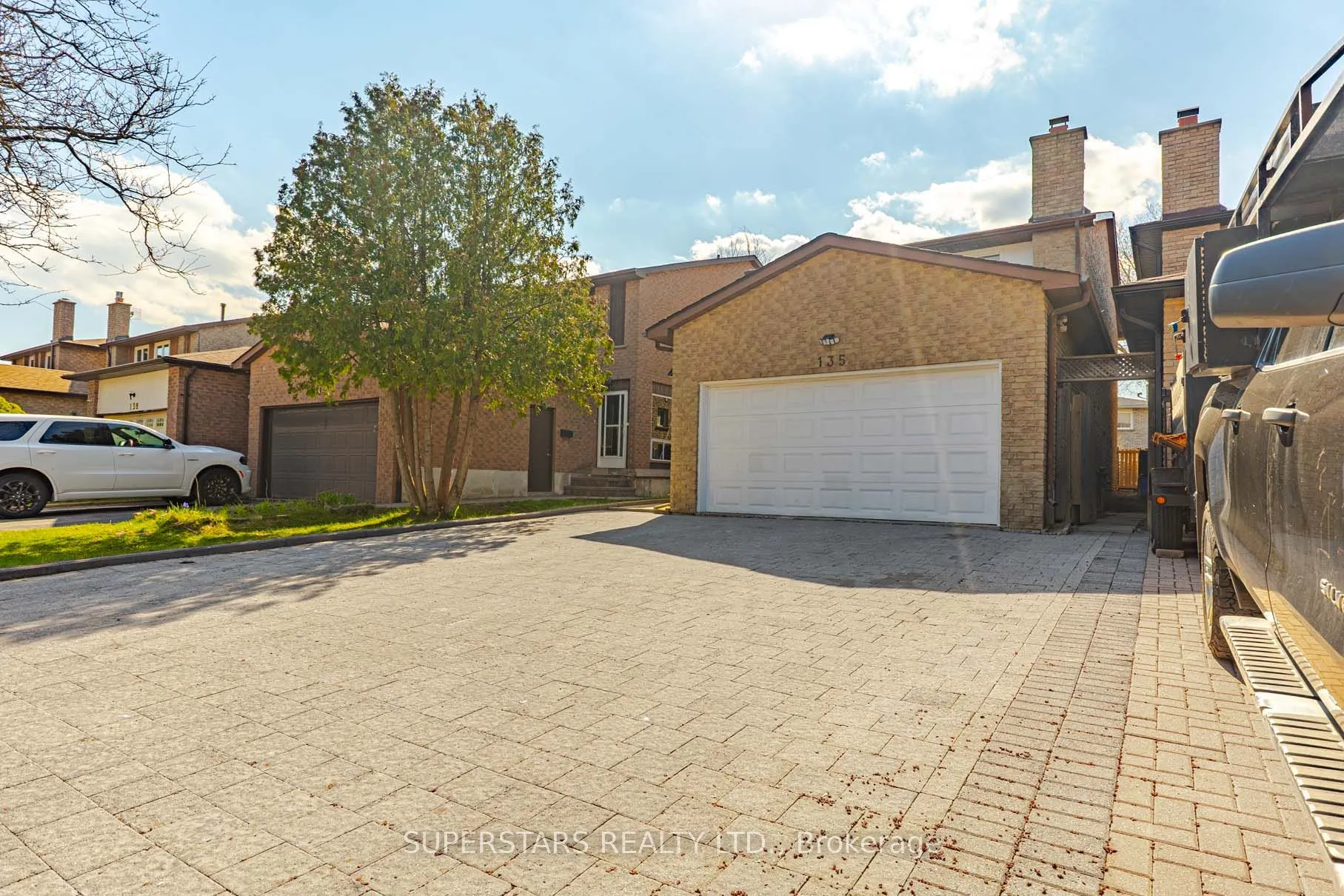 Detached Home For Sale | N13231878