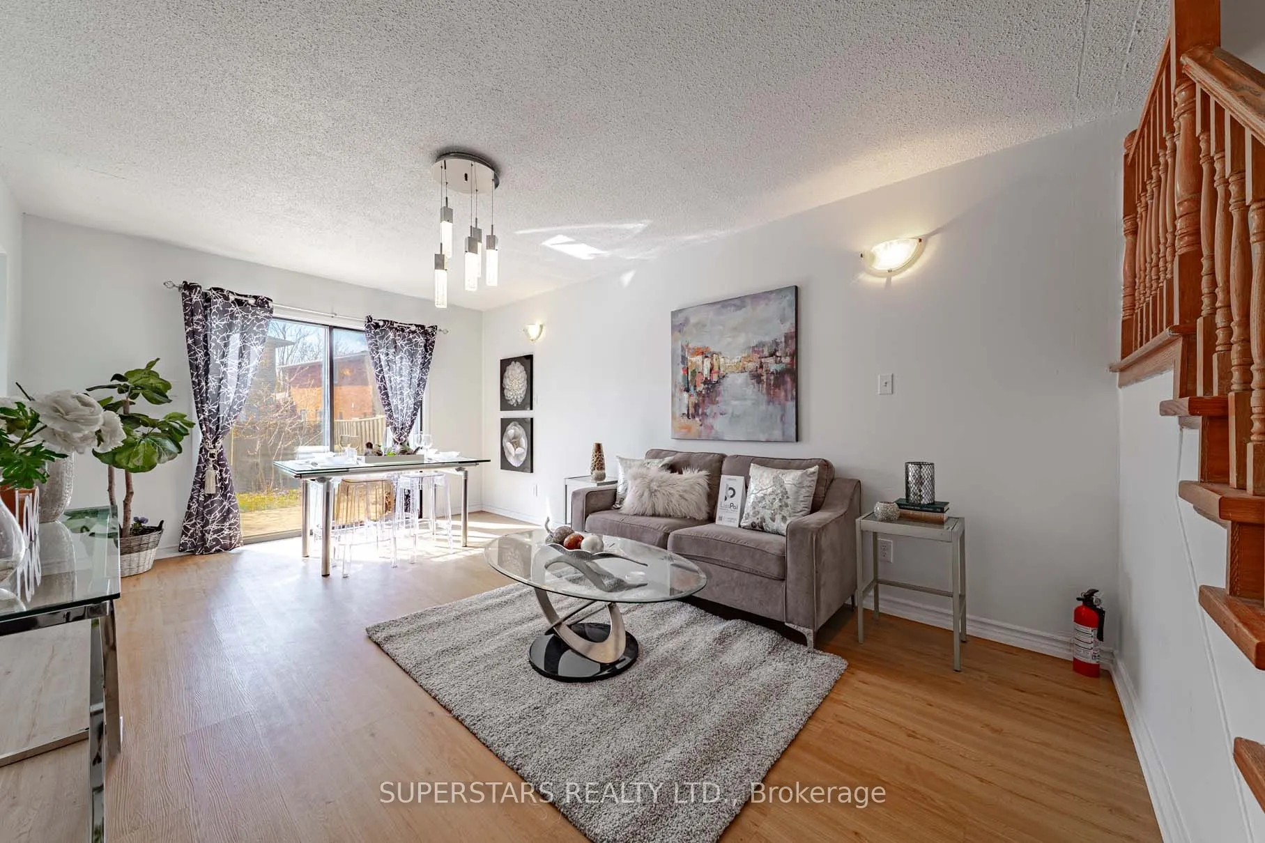 Detached Home For Sale | N13231878