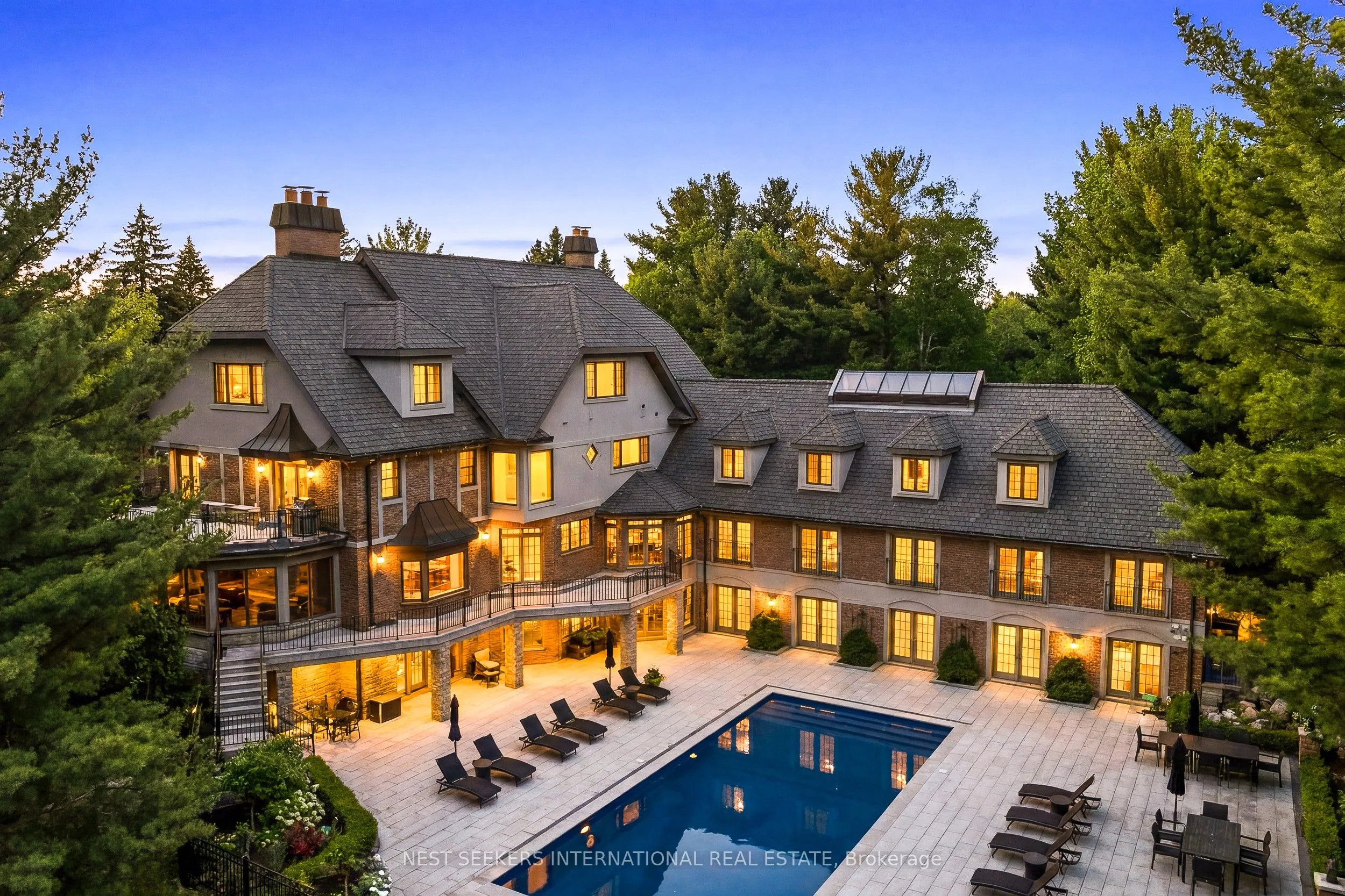 Detached Home For Sale | N13237190