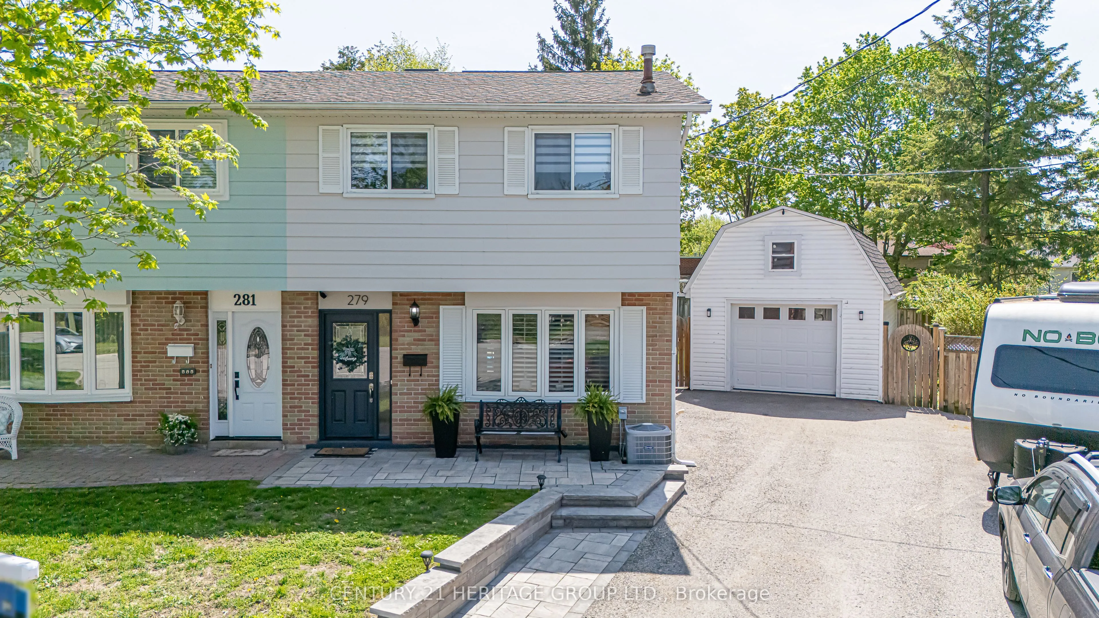 Semi-Detached Home For Sale | N13238506