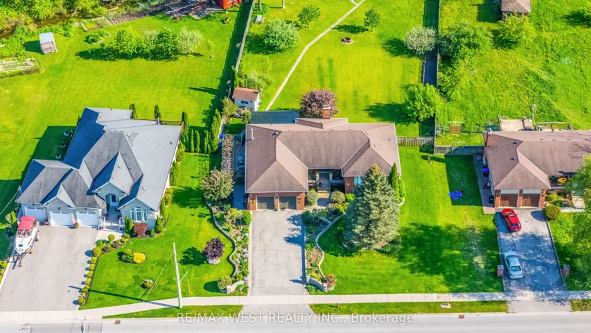 Nearly 1 Acre In Town