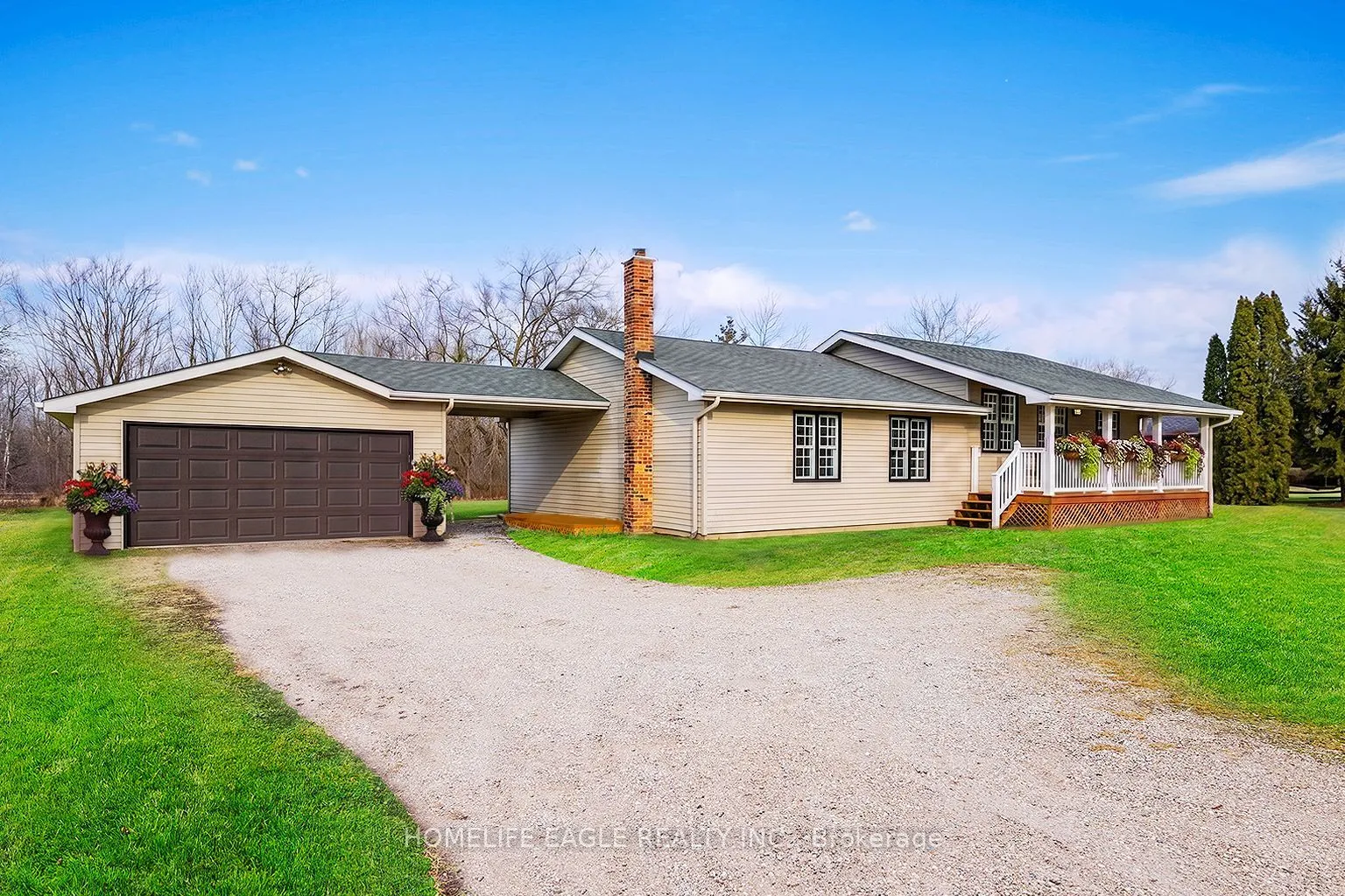 Detached Home For Sale | N13239086