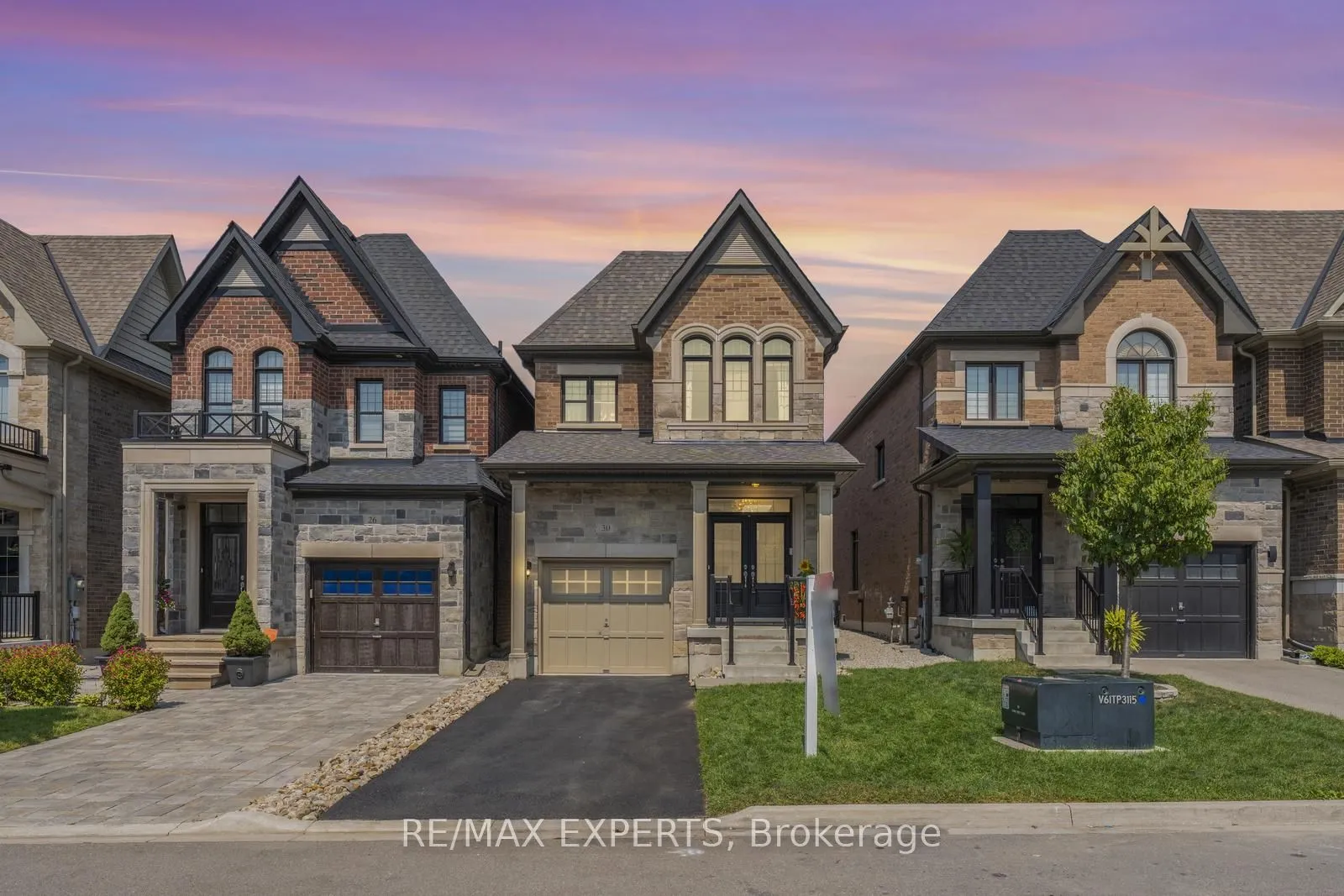 Detached Home For Sale | N13239096