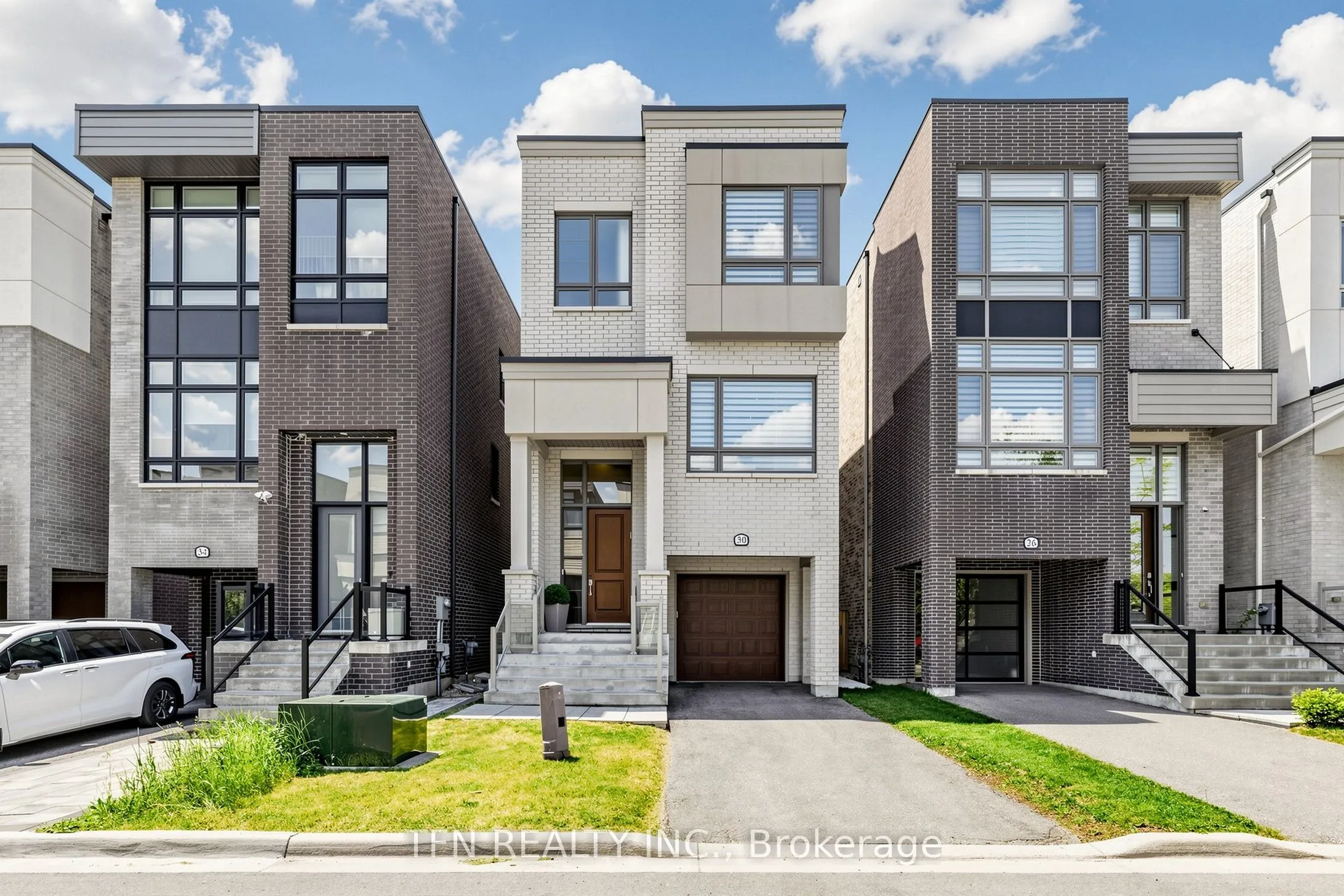 Detached Home For Sale | N13241122