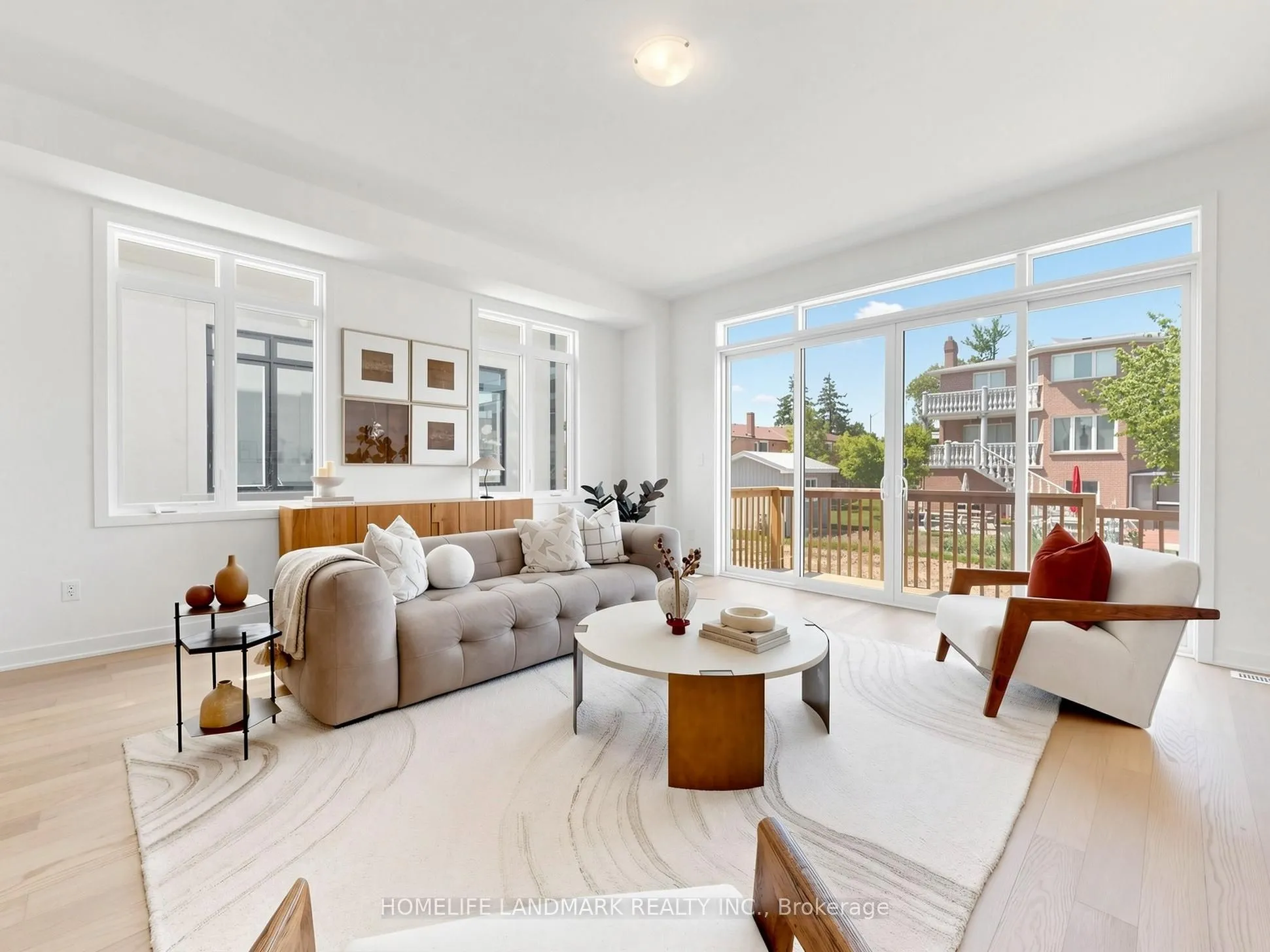 Semi-Detached Home For Sale | N13242752