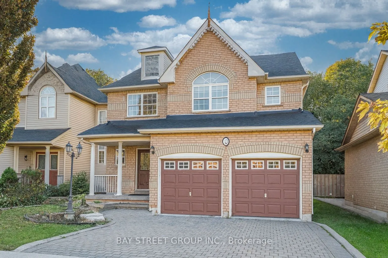 Detached Home For Sale | N13246342