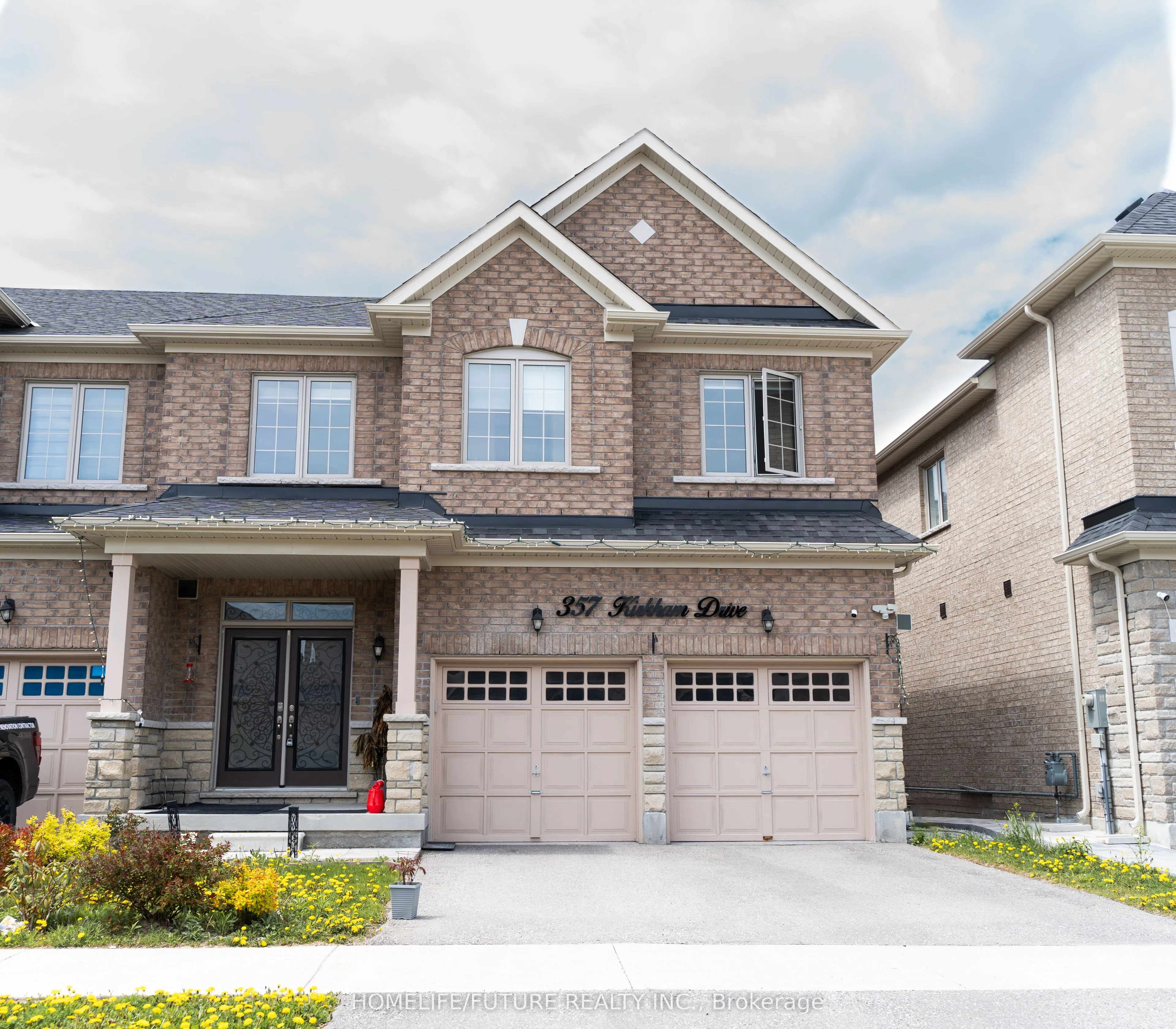 Semi-Detached Home For Lease | N13248796
