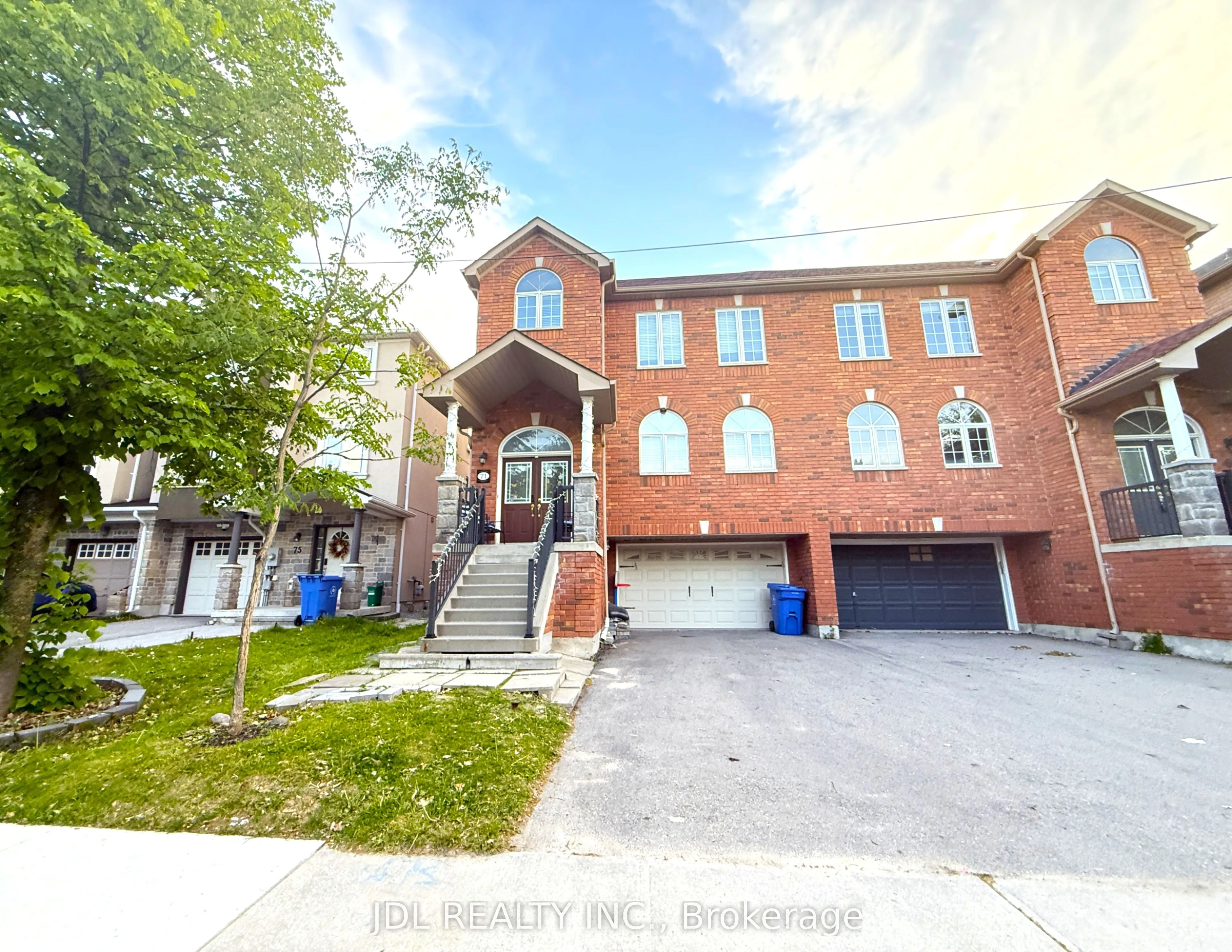 Semi-Detached Home For Lease | N13249904