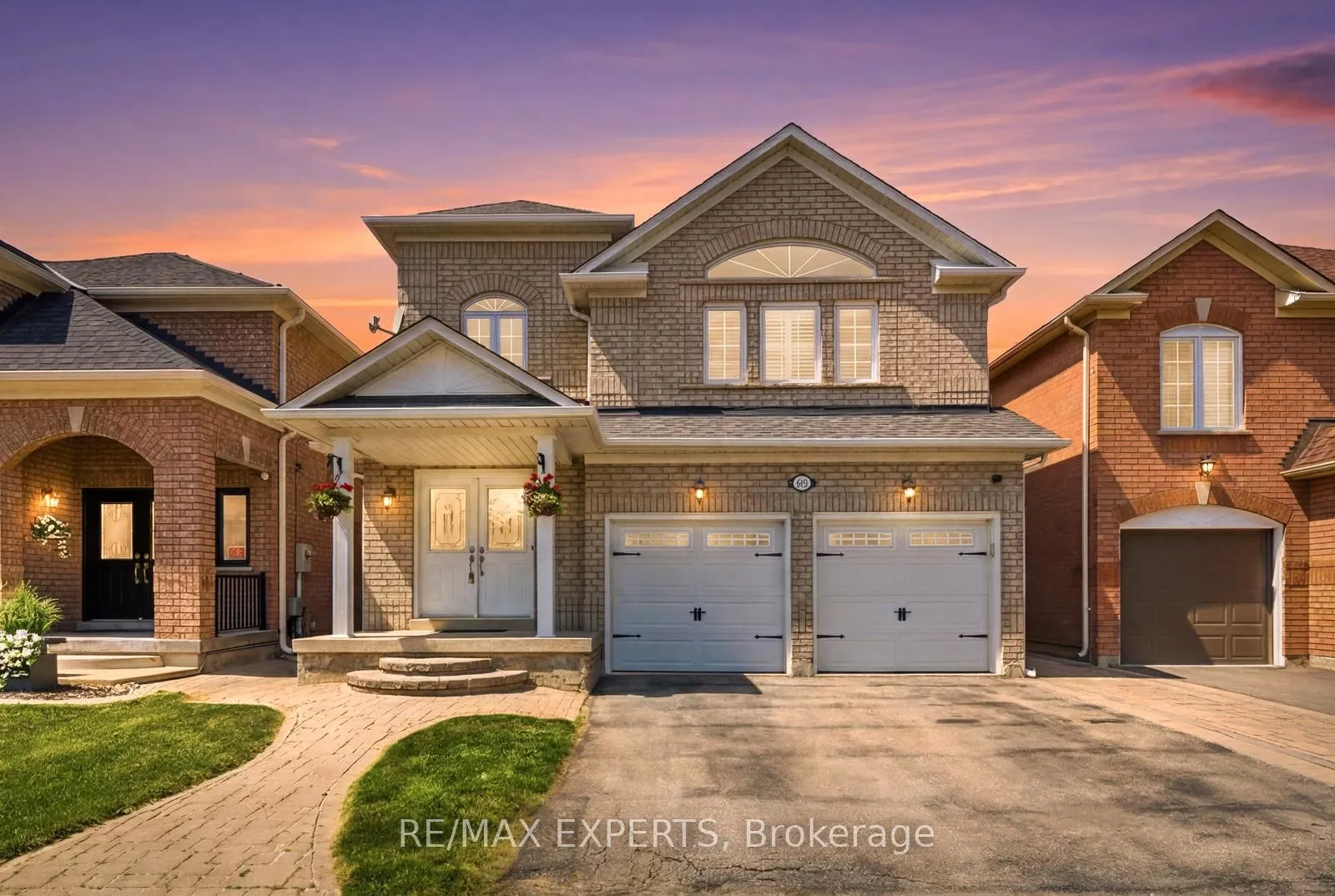 Detached Home For Sale | N13250186