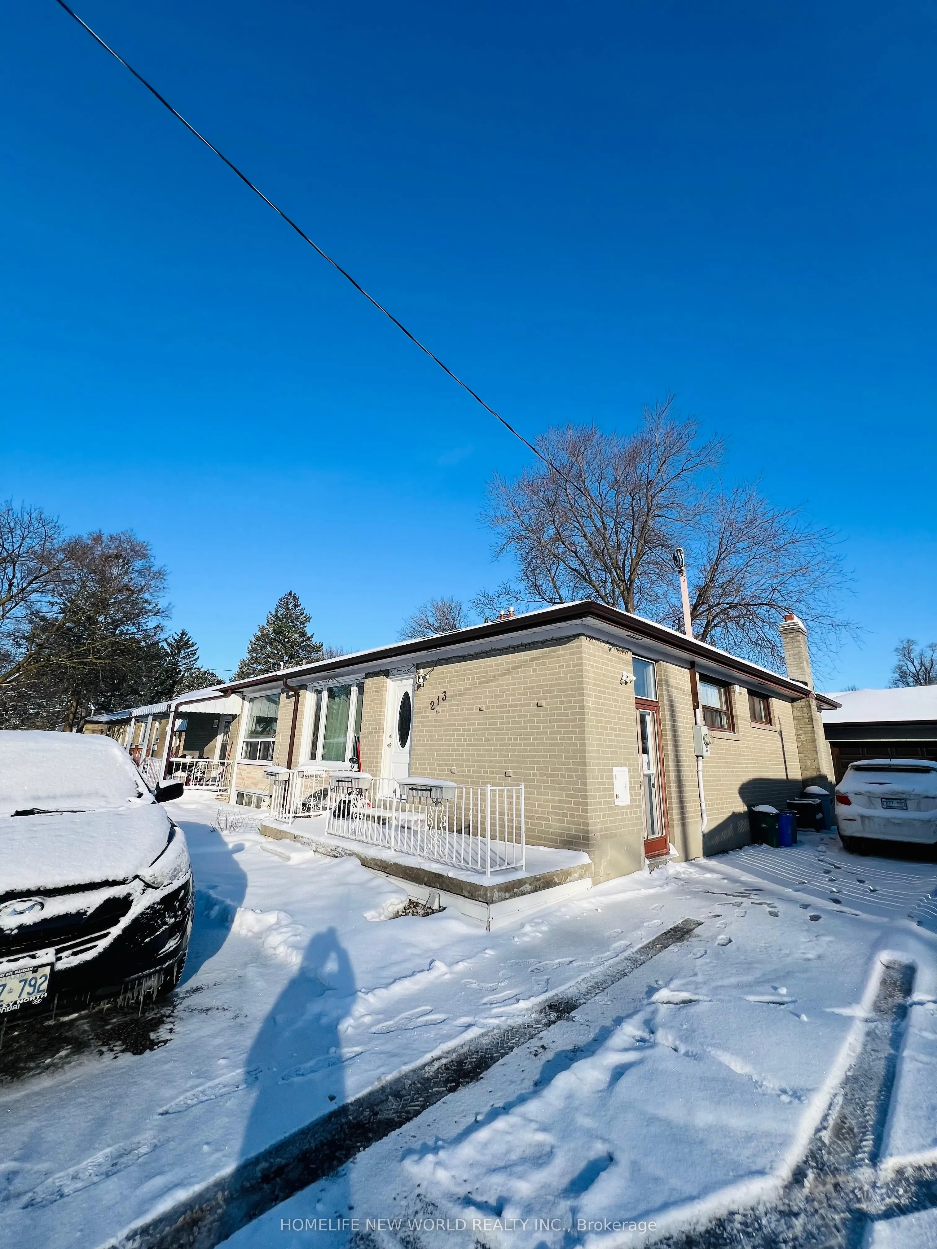 Semi-Detached Home For Lease | N13410344