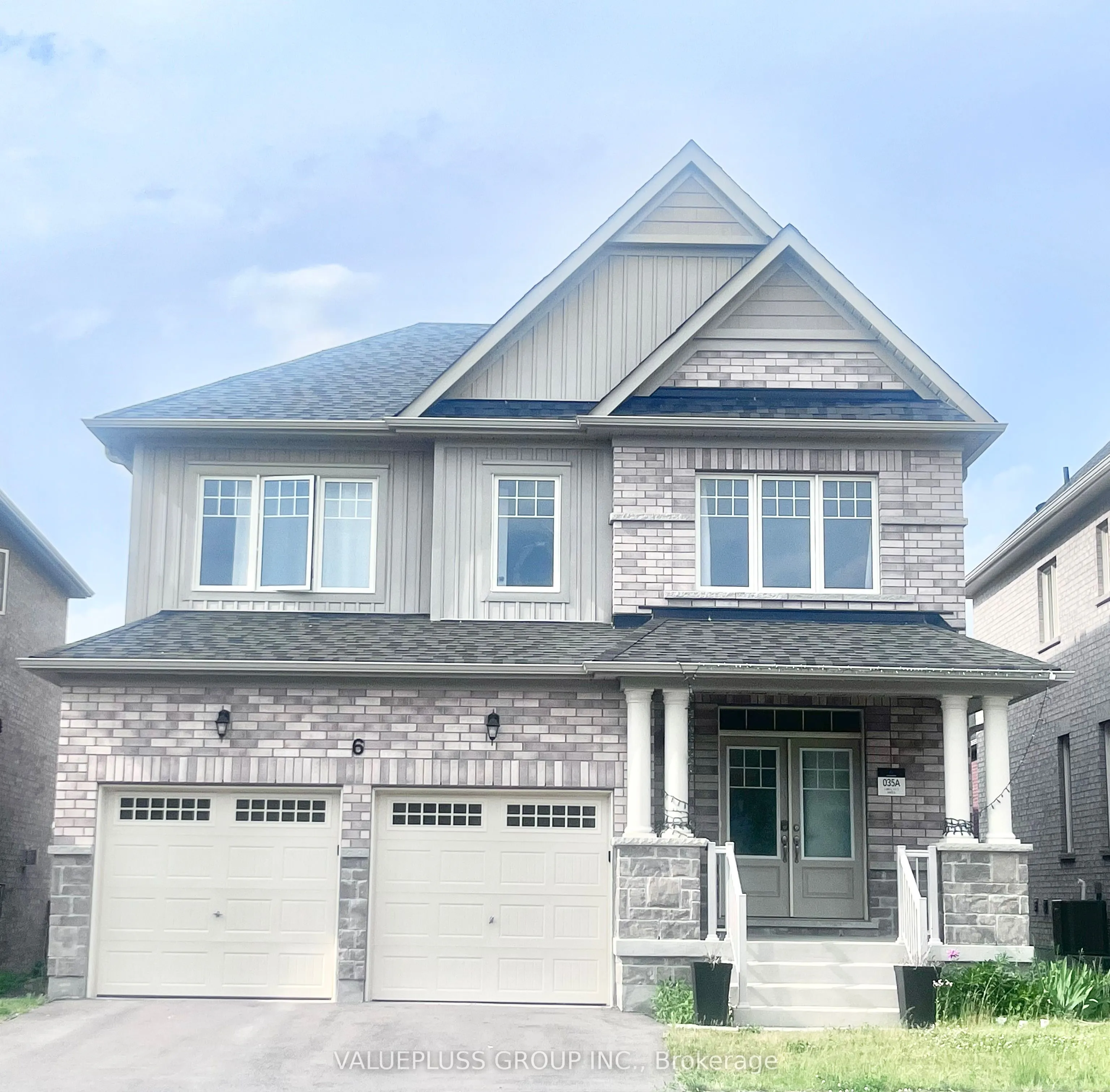 Detached Home For Sale | N13411310
