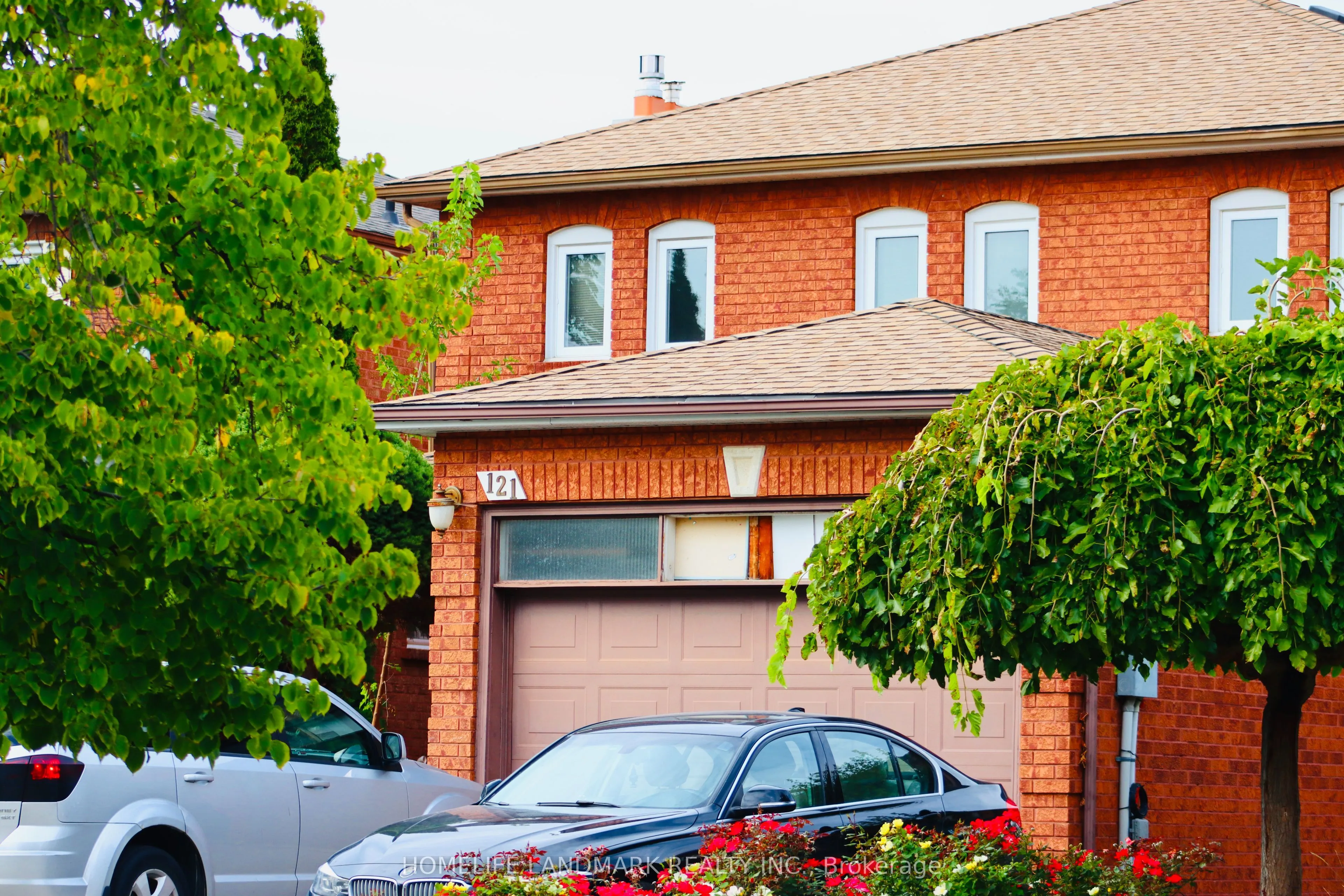 Detached Home For Lease | N13412452