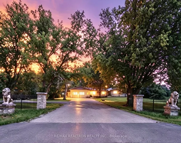 Welcome to 22305 Kennedy Rd East Gwillumbury
