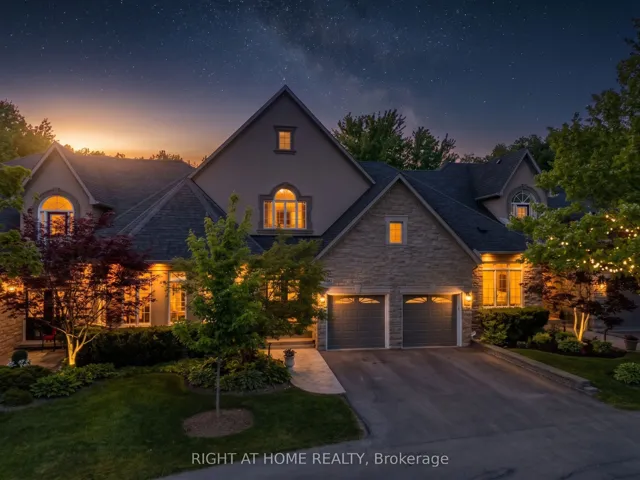 405 Crossing Bridge Place, Aurora, ON L4G 7N1
