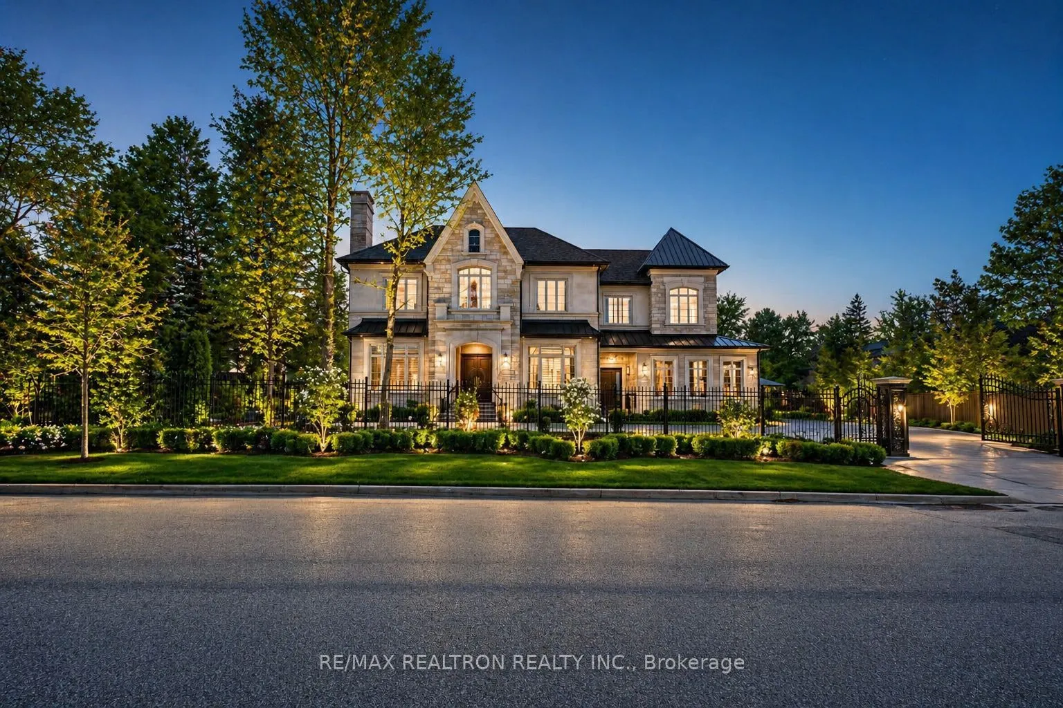 Detached Home For Sale | N13424202