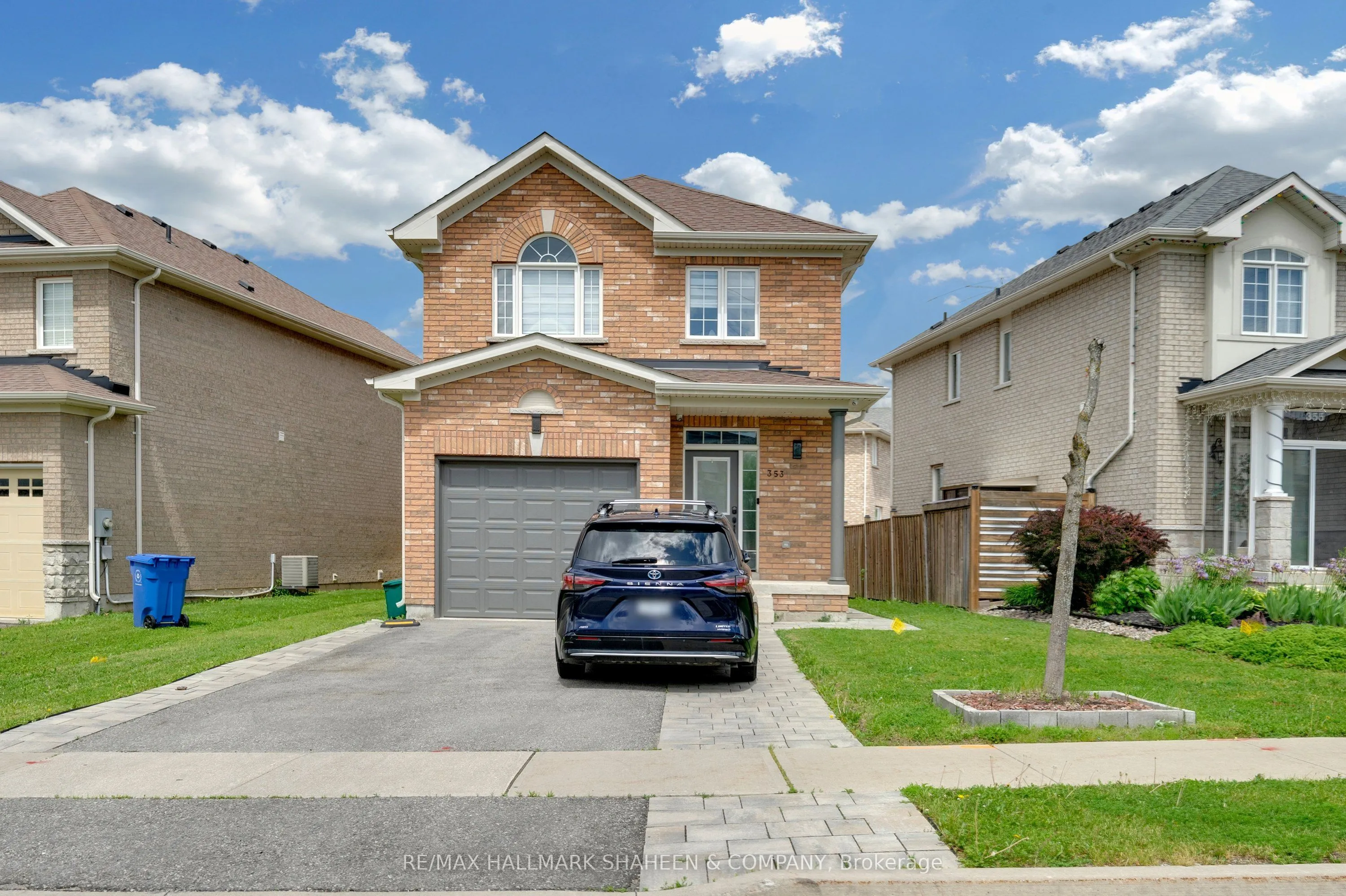 Detached Home For Lease | N13427998