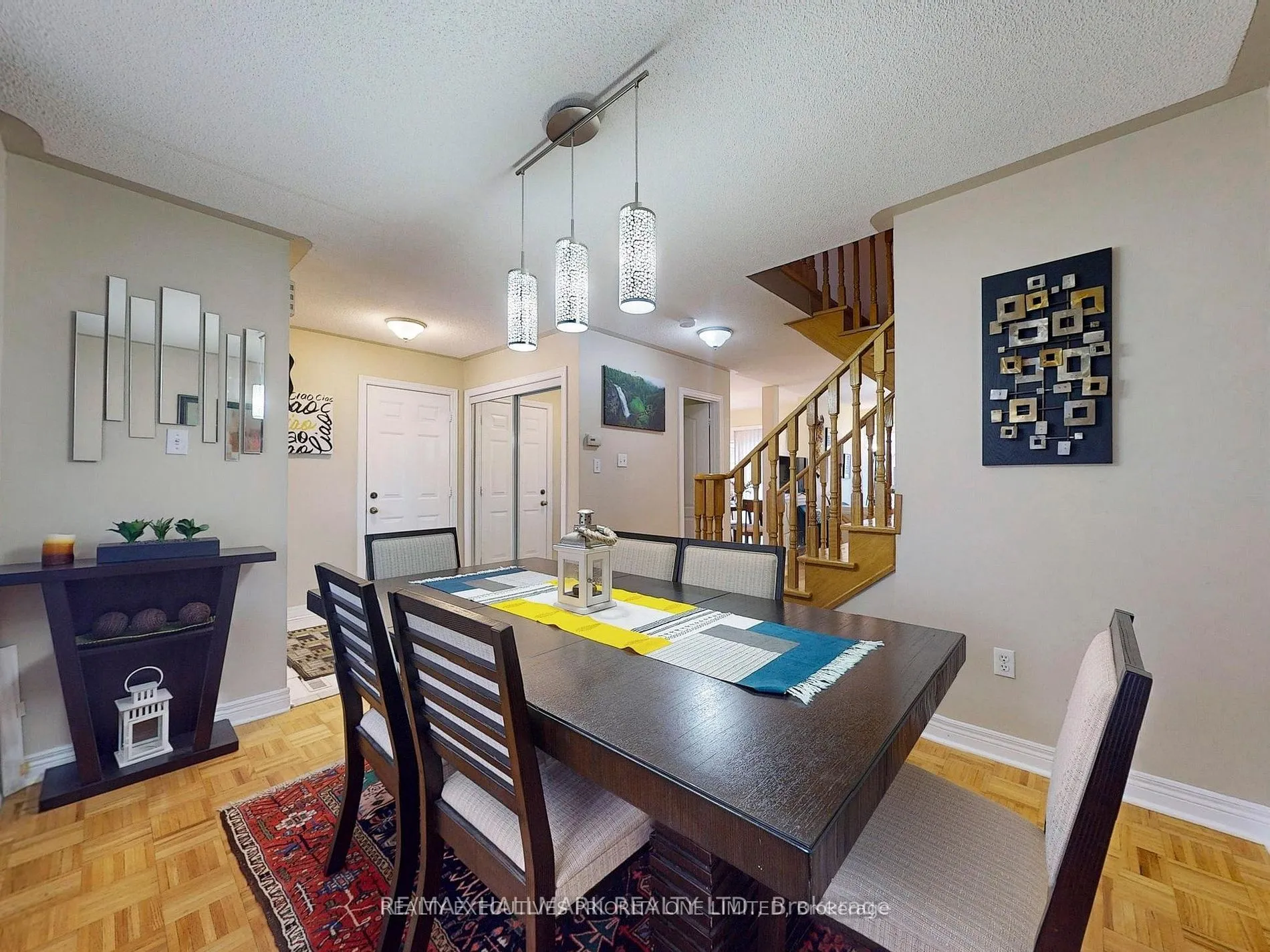 Detached Home For Lease | N13429492
