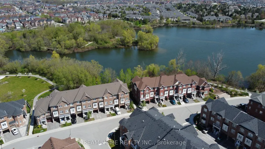 46 Roy Grove Way, Markham, ON L6E 0T6