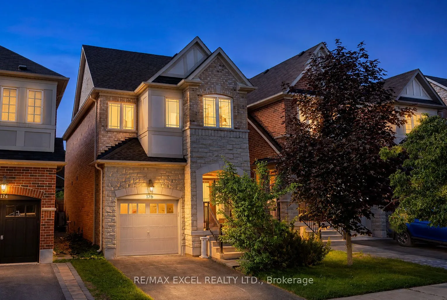 Detached Home For Sale | N13432298