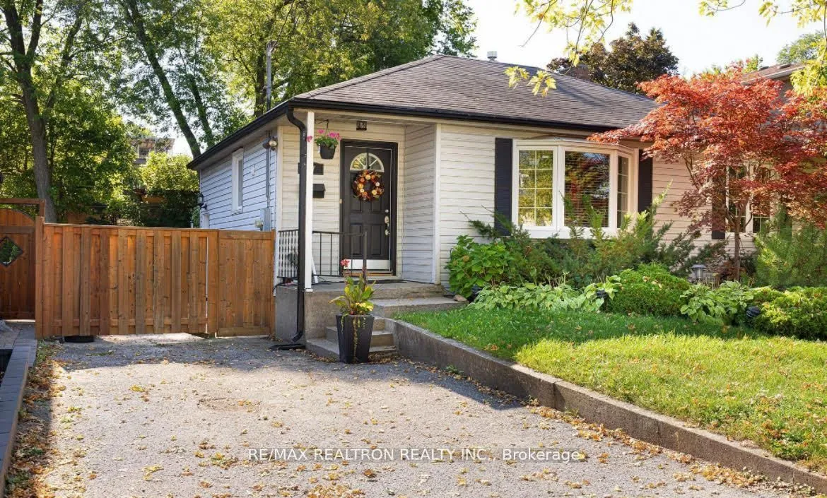 Detached Home For Lease | N13436446