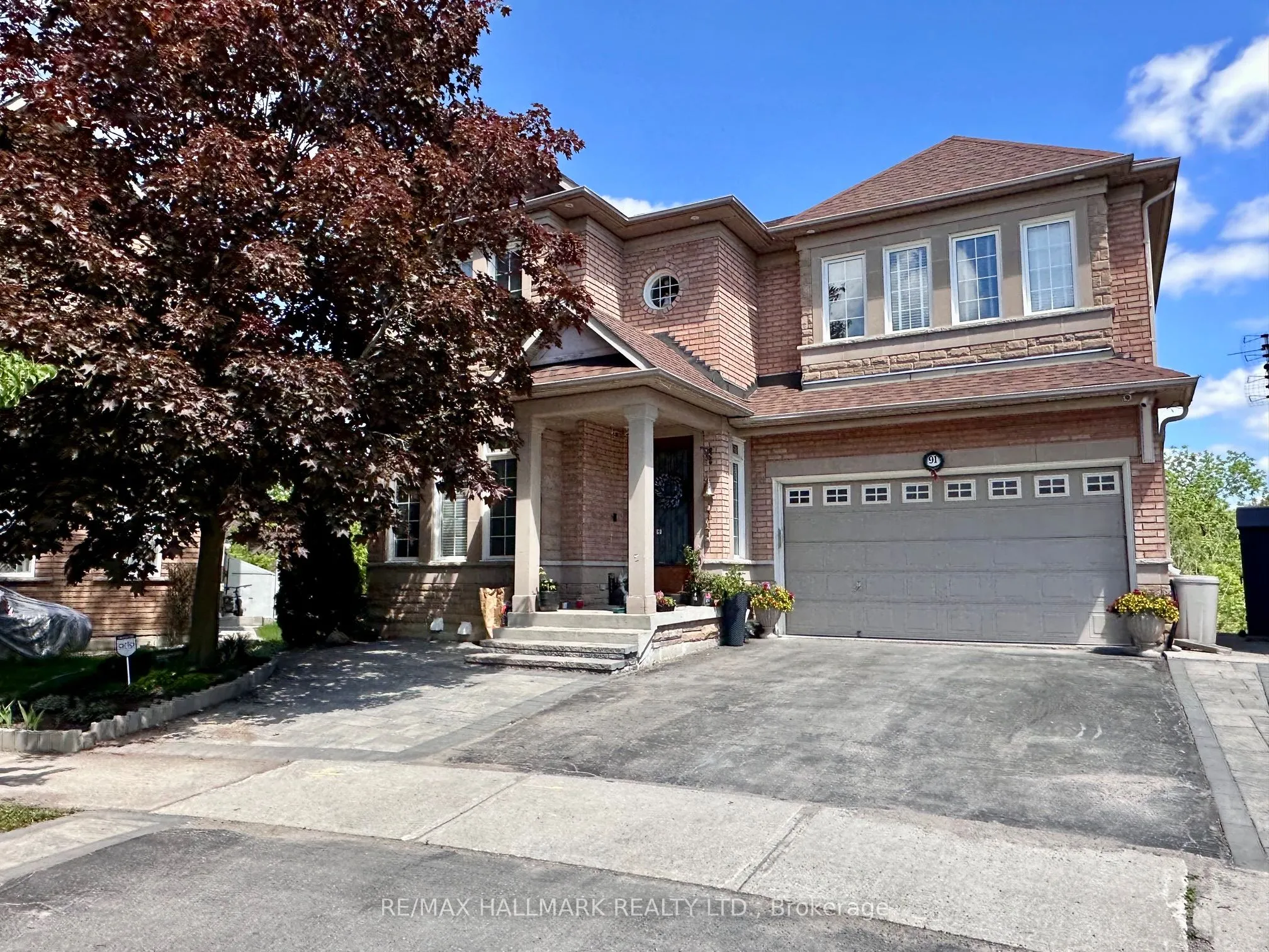 Detached Home For Lease | N13436550