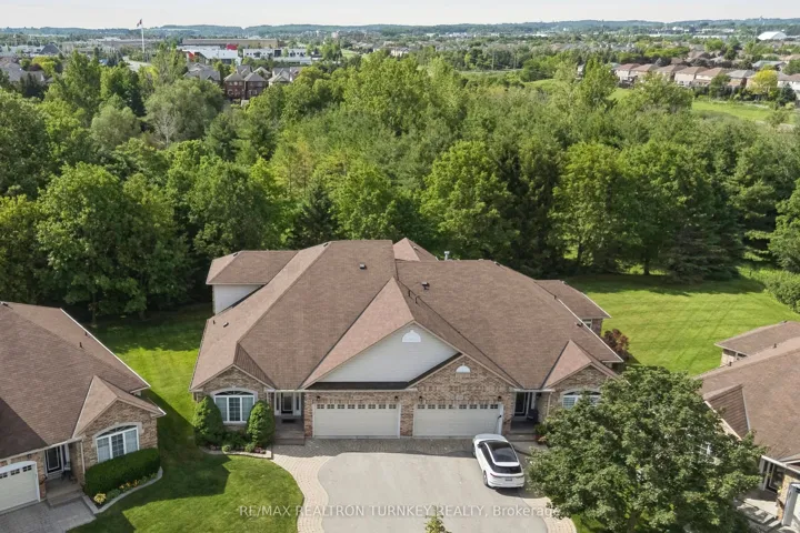 BUNGALOFT Living in Prestigious Stonehaven Estates