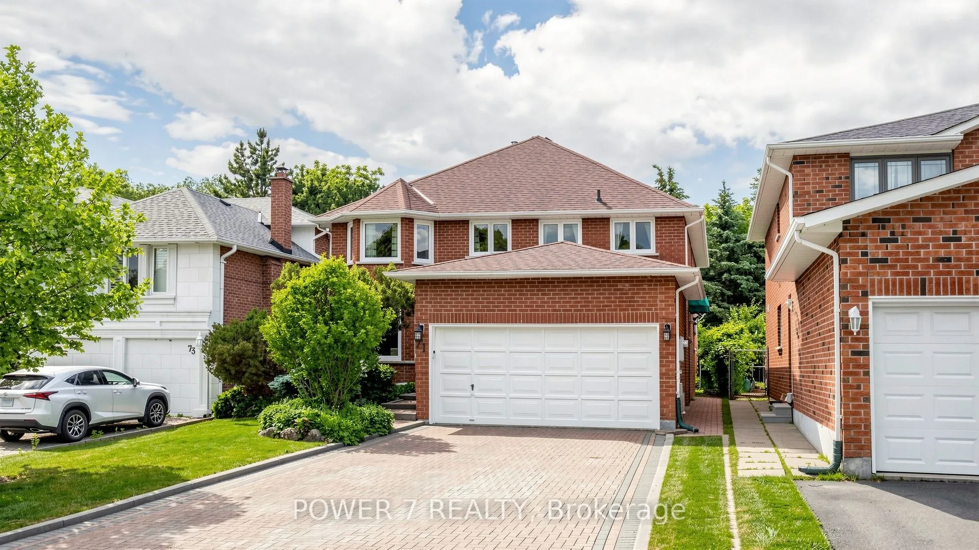 Detached Home For Sale | N13438768