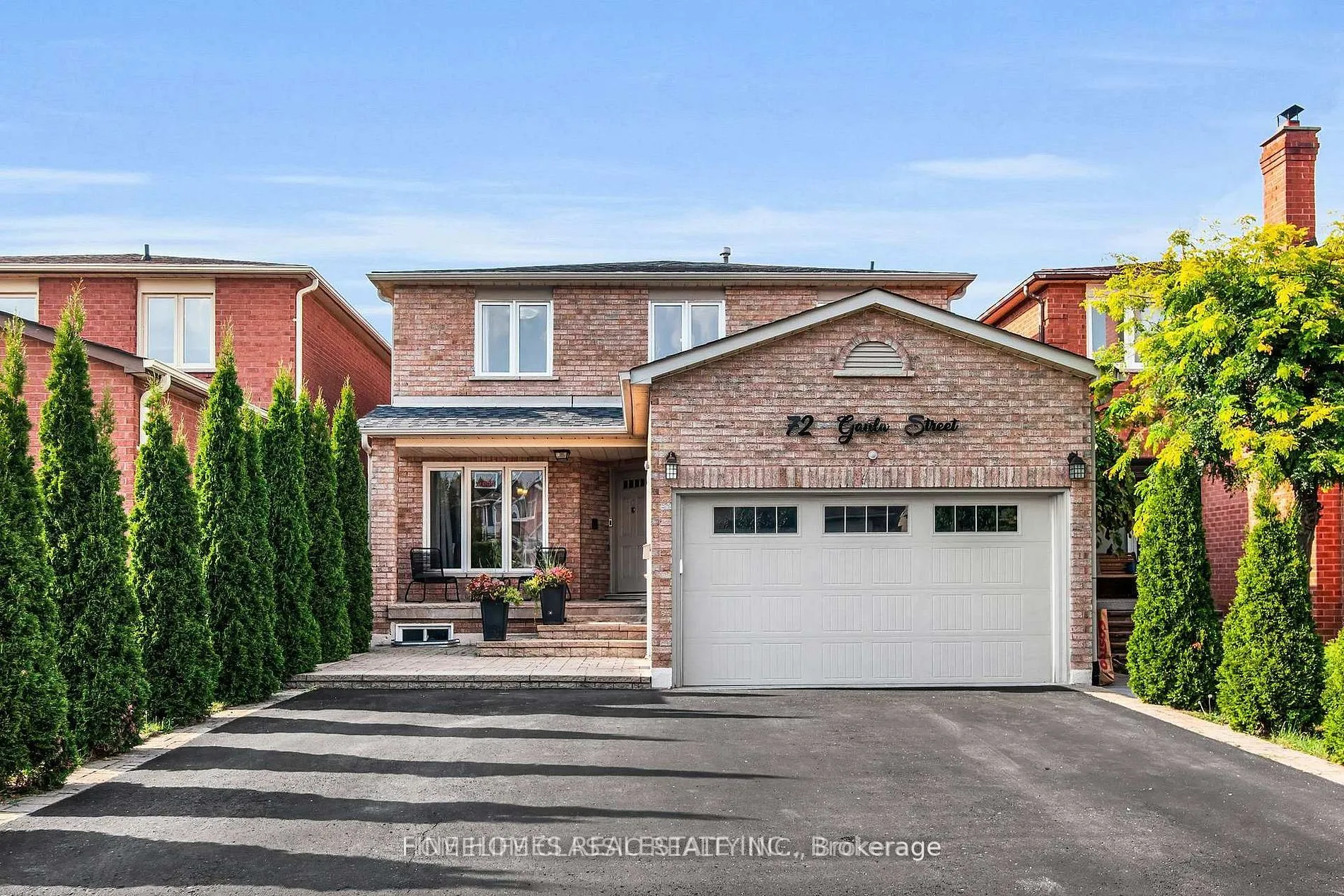 Detached Home For Lease | N13445090