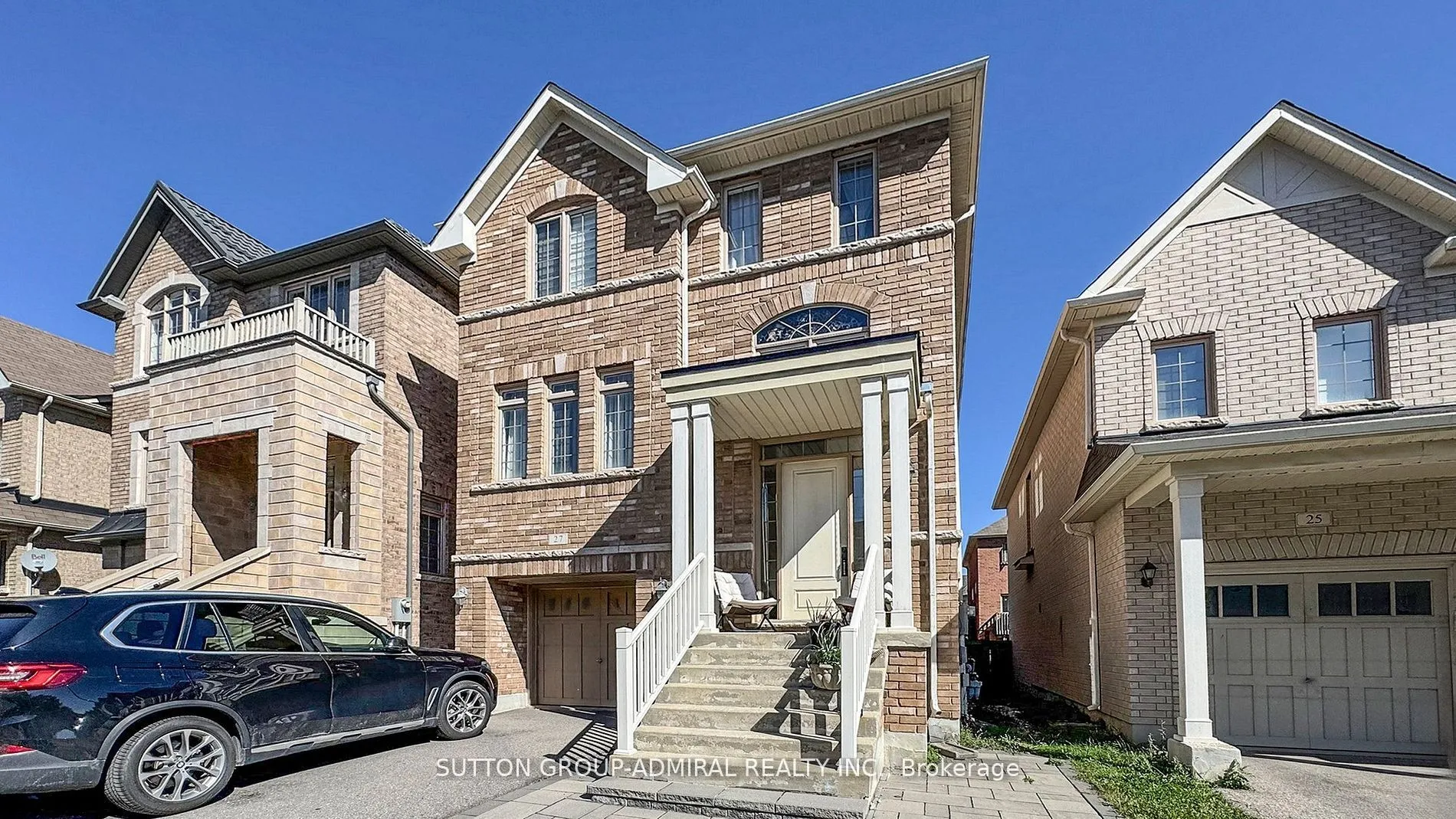 Detached Home For Sale | N13446106