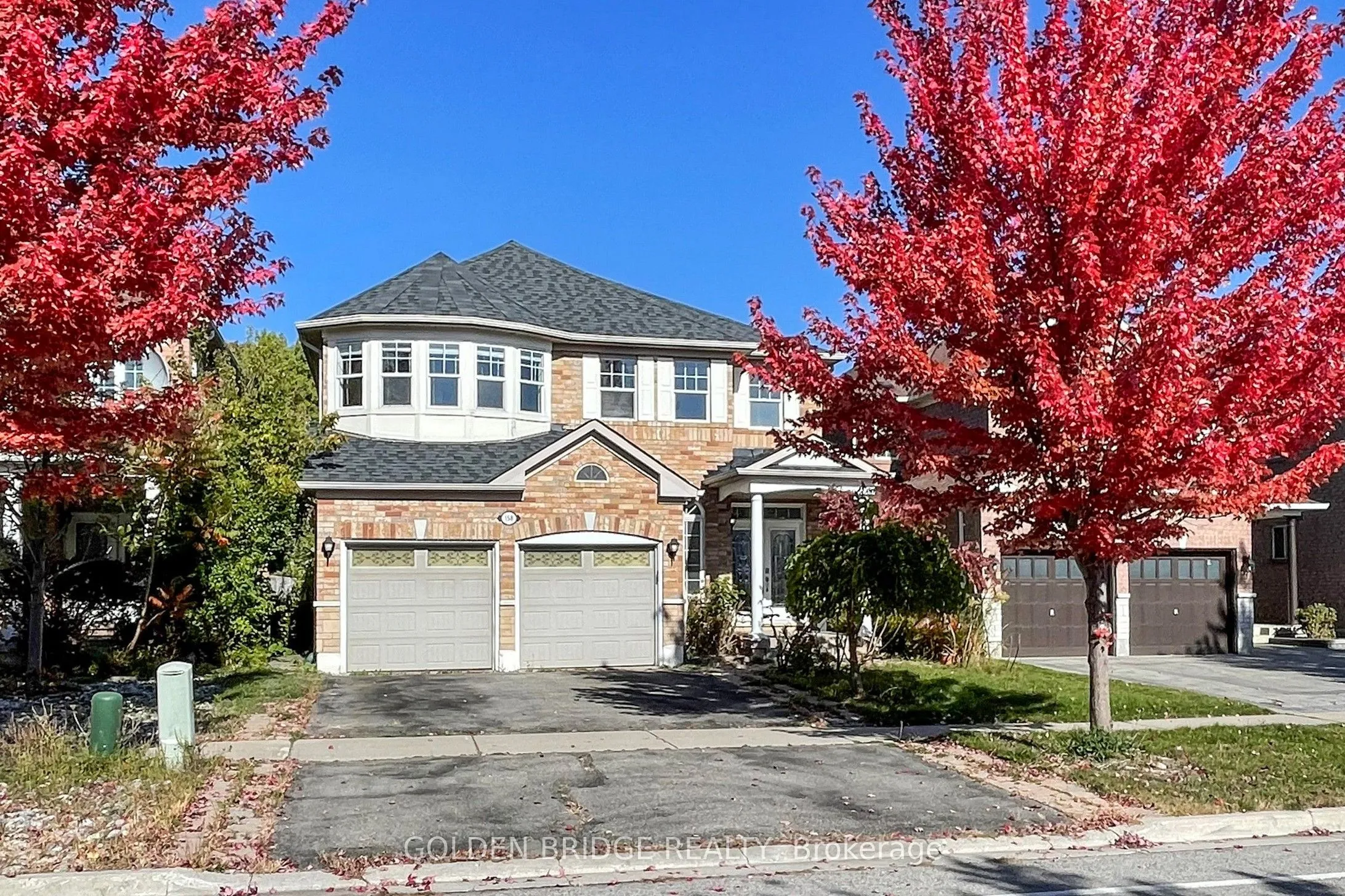 Detached Home For Sale | N13447372