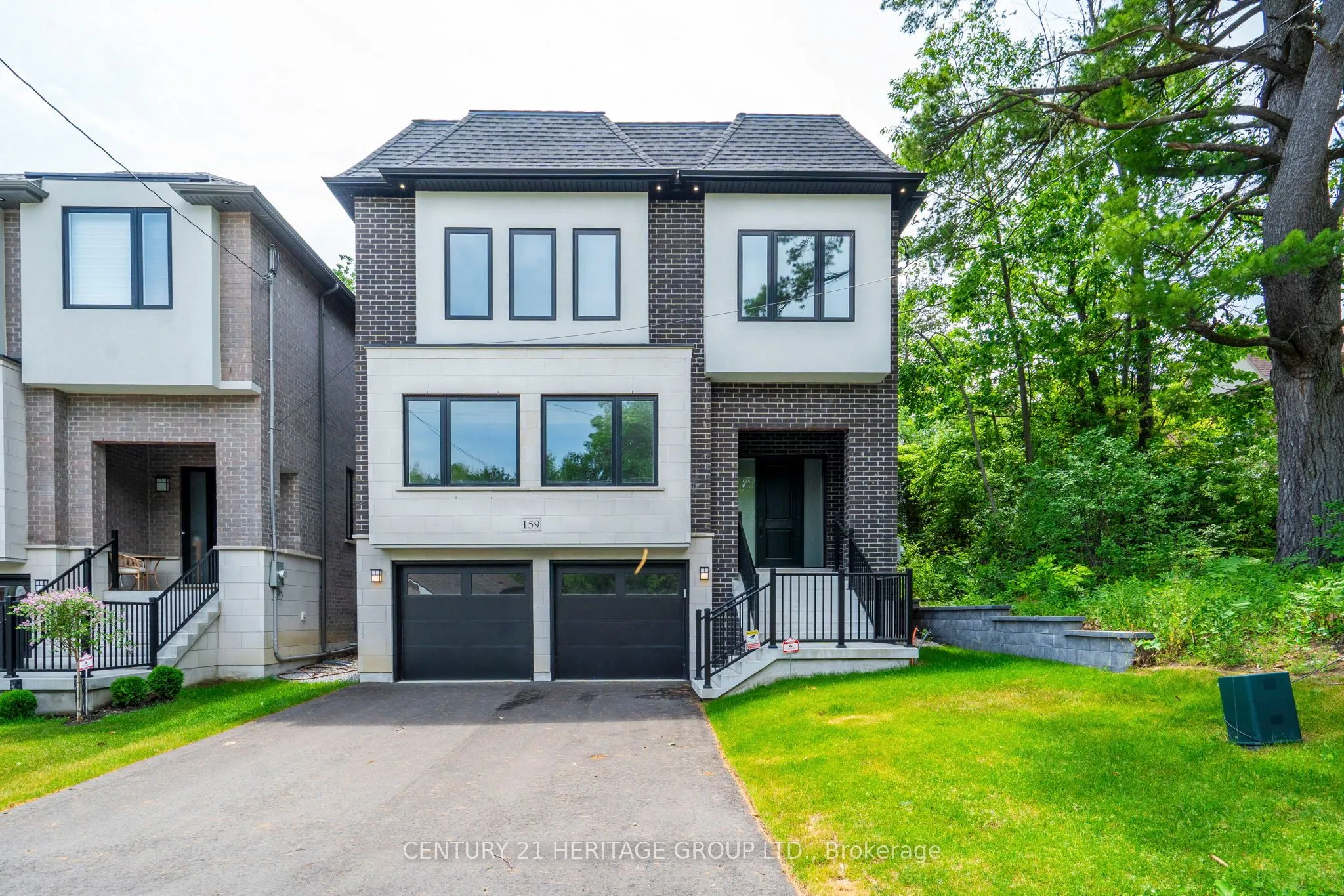 Detached Home For Sale | N13448190