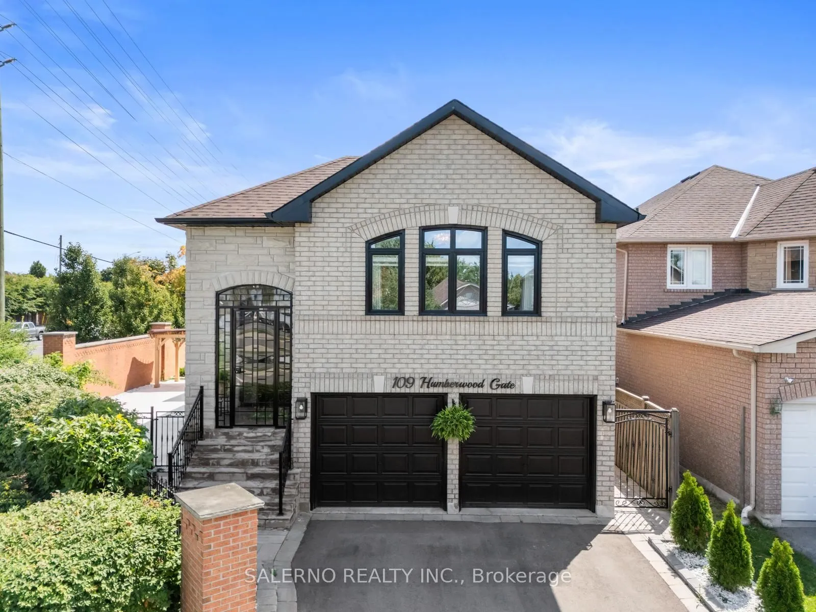 Detached Home For Sale | N13452570