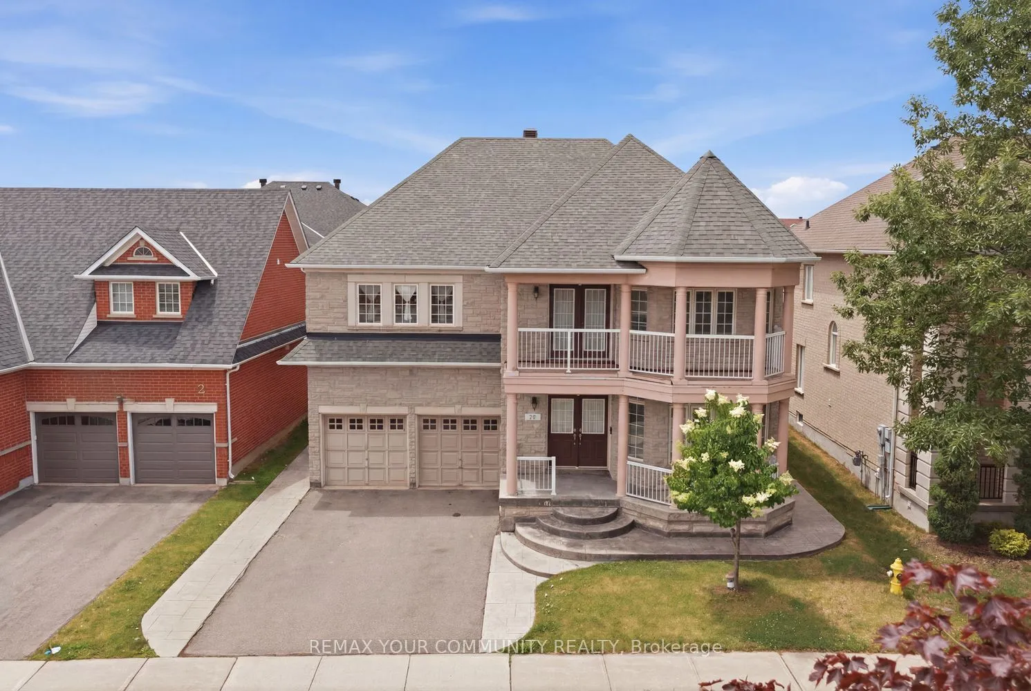Detached Home For Sale | N13456136