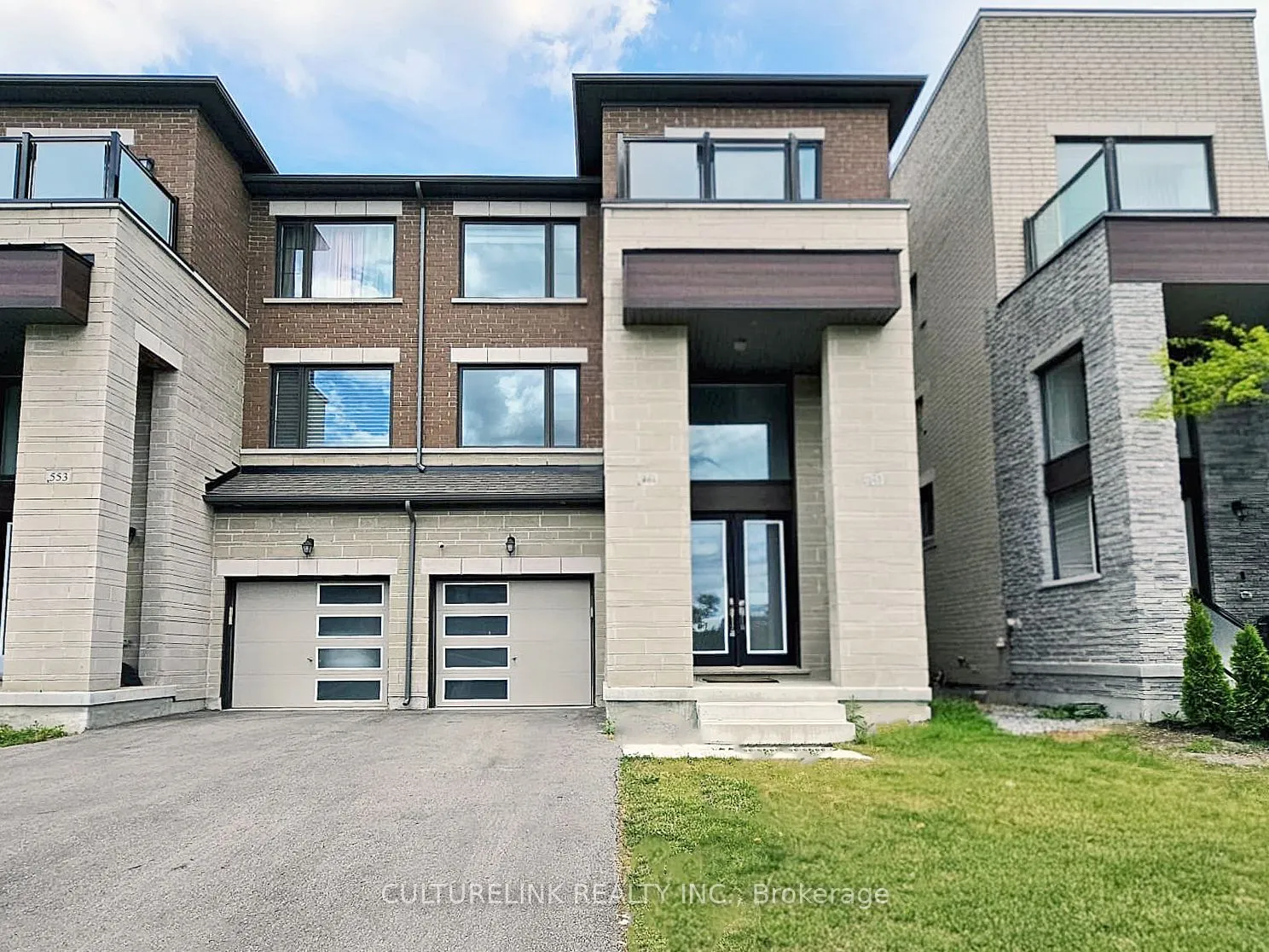 Semi-Detached Home For Sale | N13456176
